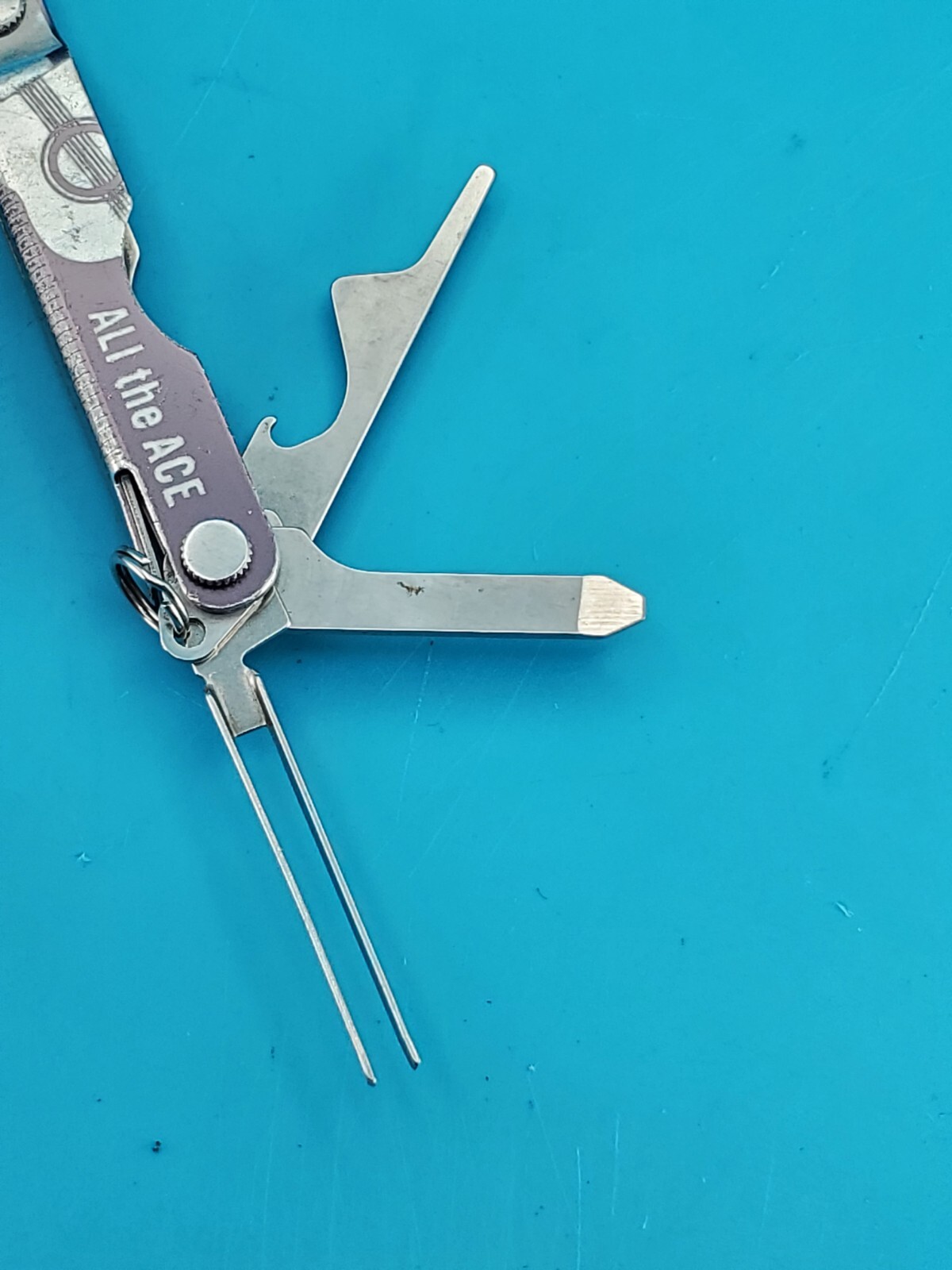 Leatherman Micra Multi-Tool, Knife, Scissors, Key Ring, Gray! GUITAR ALI THE ACE