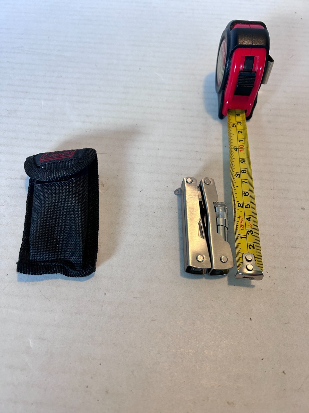 Multi Use Pocket Tool with case & Light