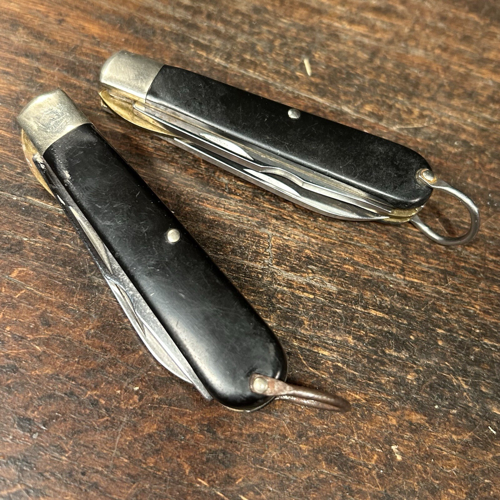 Vintage Pocket Knife Lot (2) Camillus New York USA TL-29