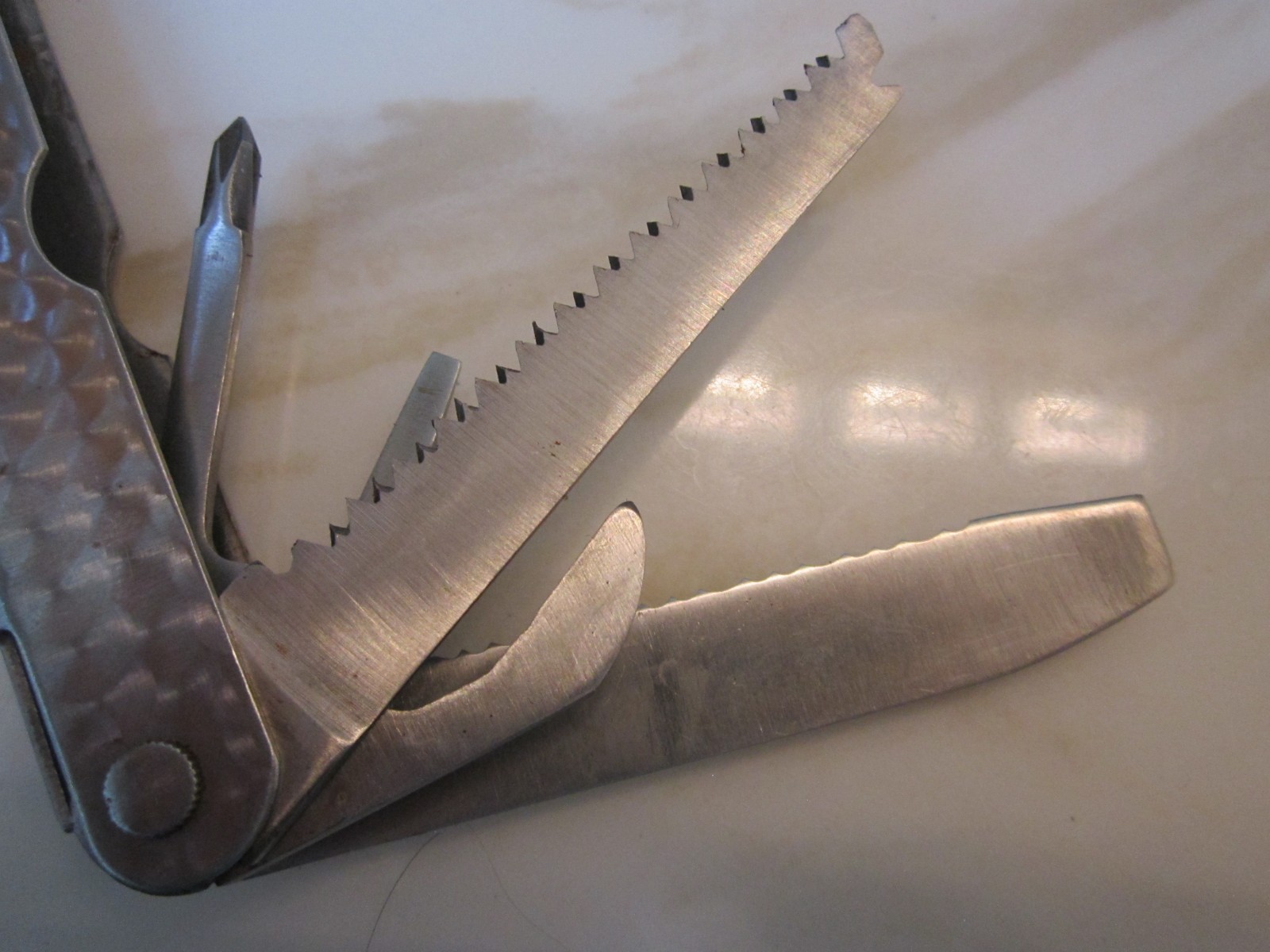 Sheffield Large 4 1/2″ close Multi Tool Needle Nose Pliers Blade and Nylon Pouch
