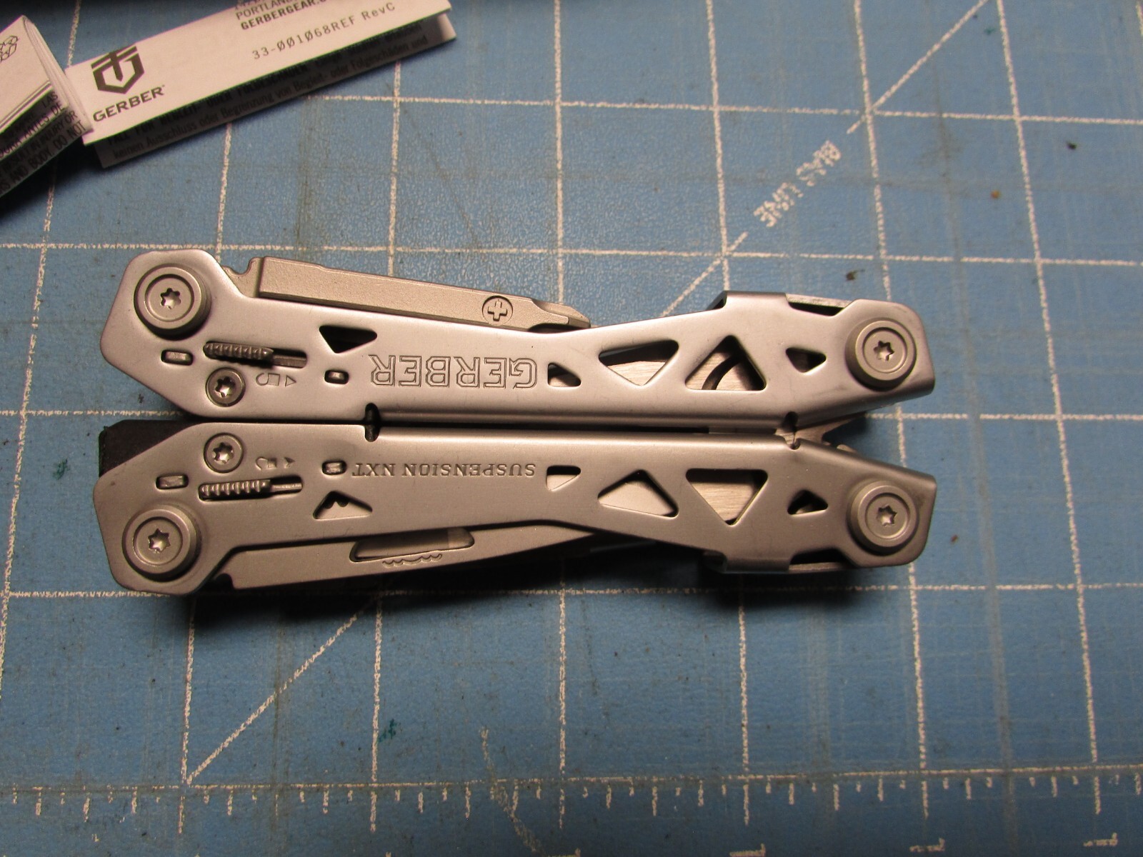 gerber suspension NXT multi-tool pliers free shipping