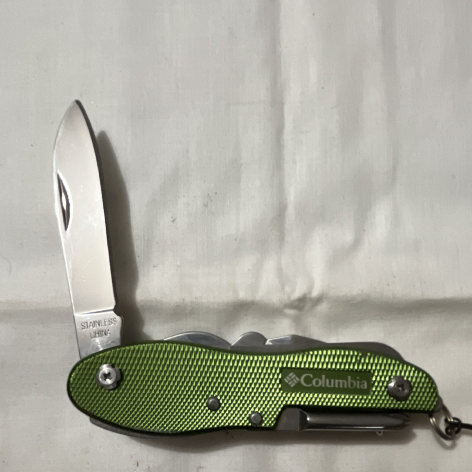 Columbia Multi-Tool Knife Stainless Steel Green Silver Scissors Corkscrew