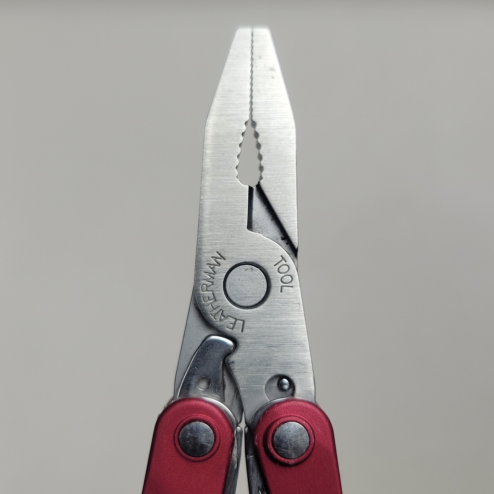 Leatherman Squirt PS4 Red Keychain Multi Tool Pliers Pocket Knife