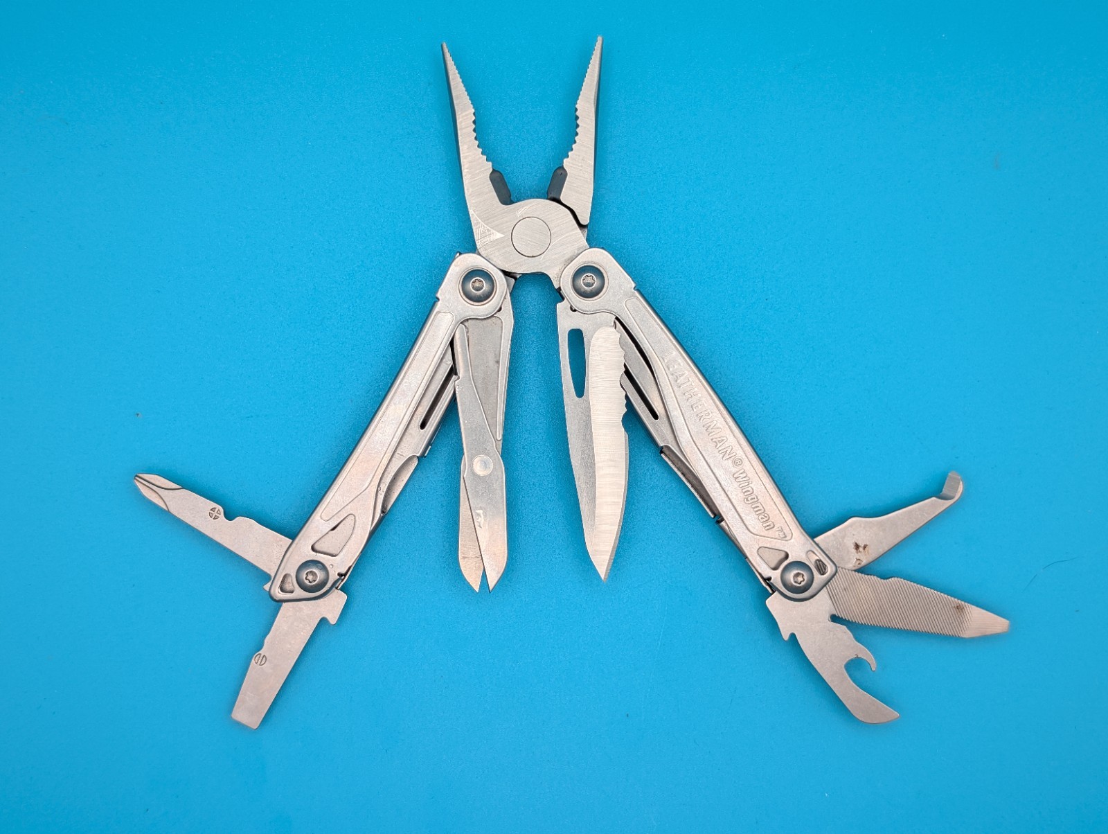 LEATHERMAN WINGMAN MULTI-TOOL! FAST SHIPPING!