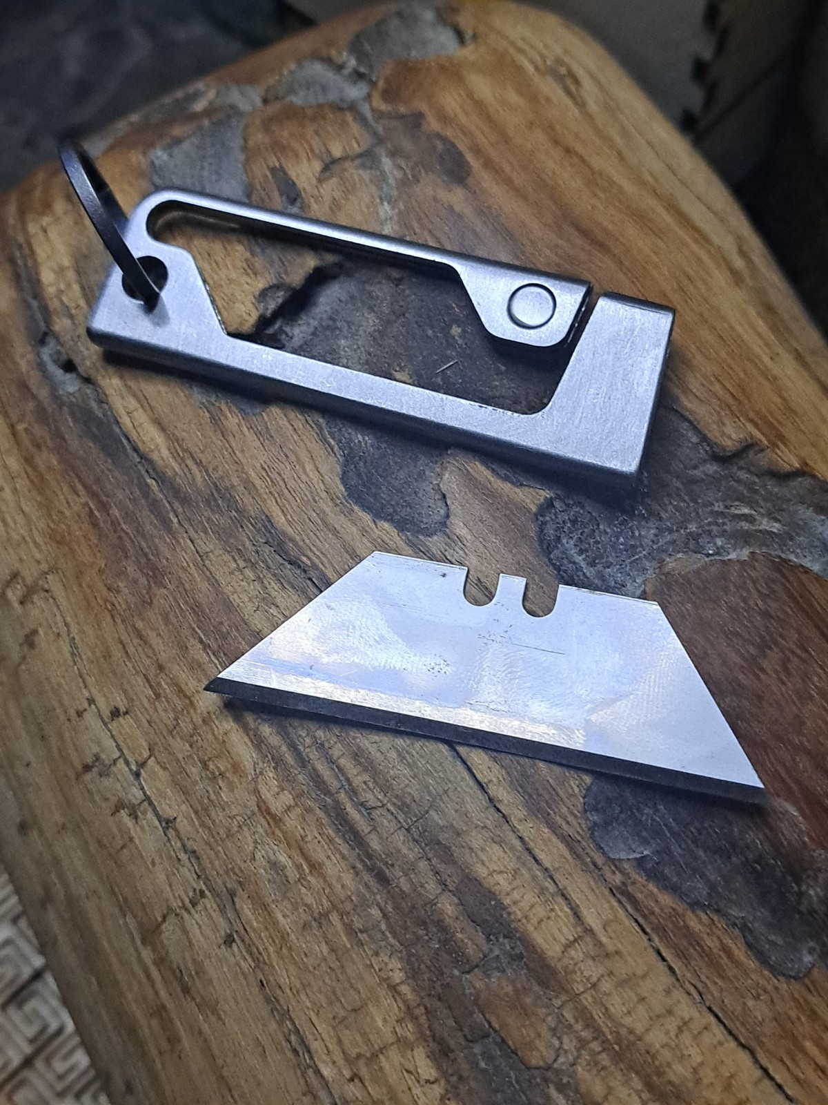 Stainless Steel Minimalist Keychain Utility Knife