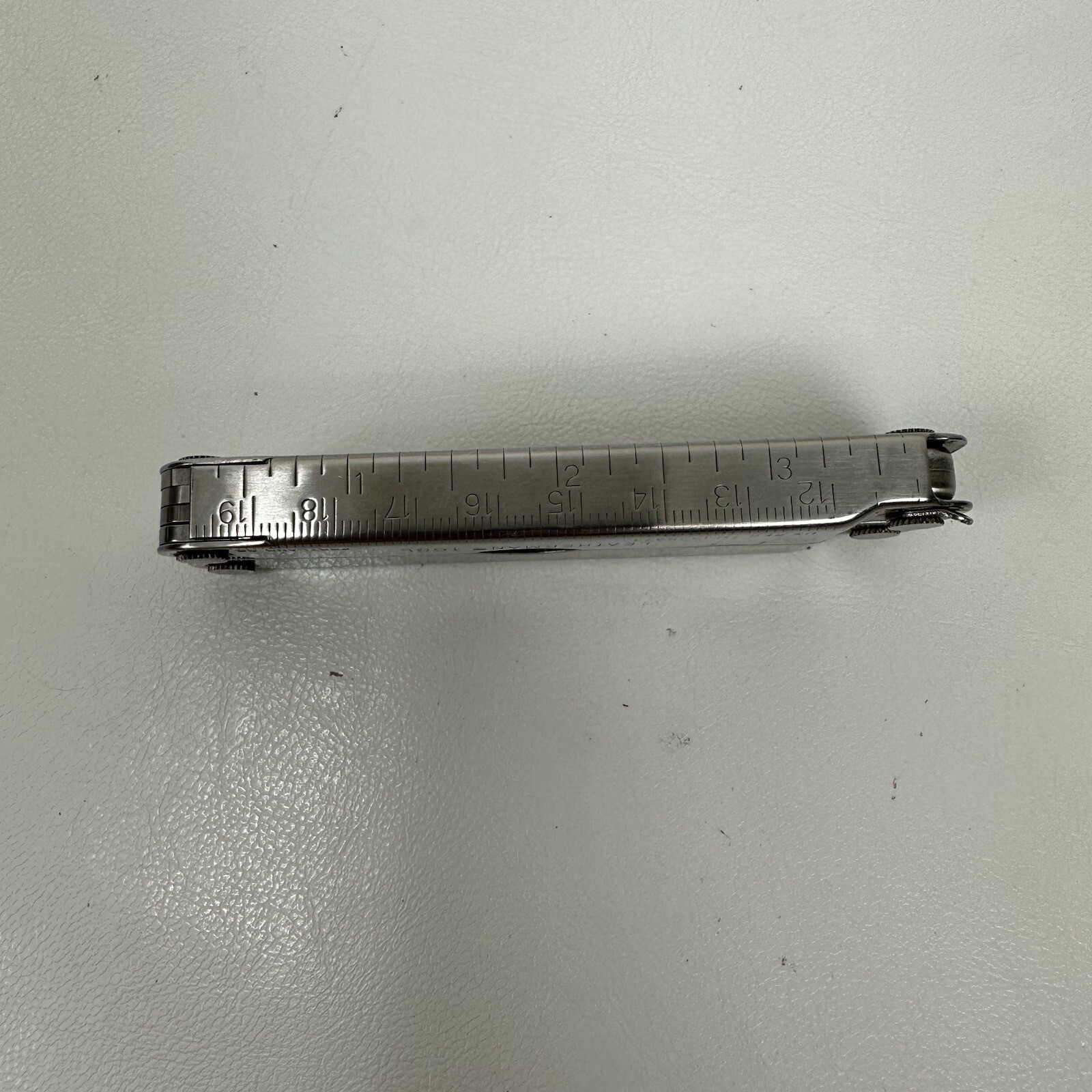 Leatherman Multi Tool Portland OR TM 1325473 With Pouch USA Vintage Original