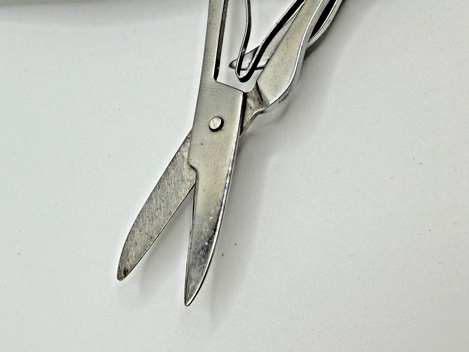 RED STAINLESS STEEL 9-IN-1 POCKET KNIFE MULTI-TOOL SCISSORS CORKSCREW OPENER