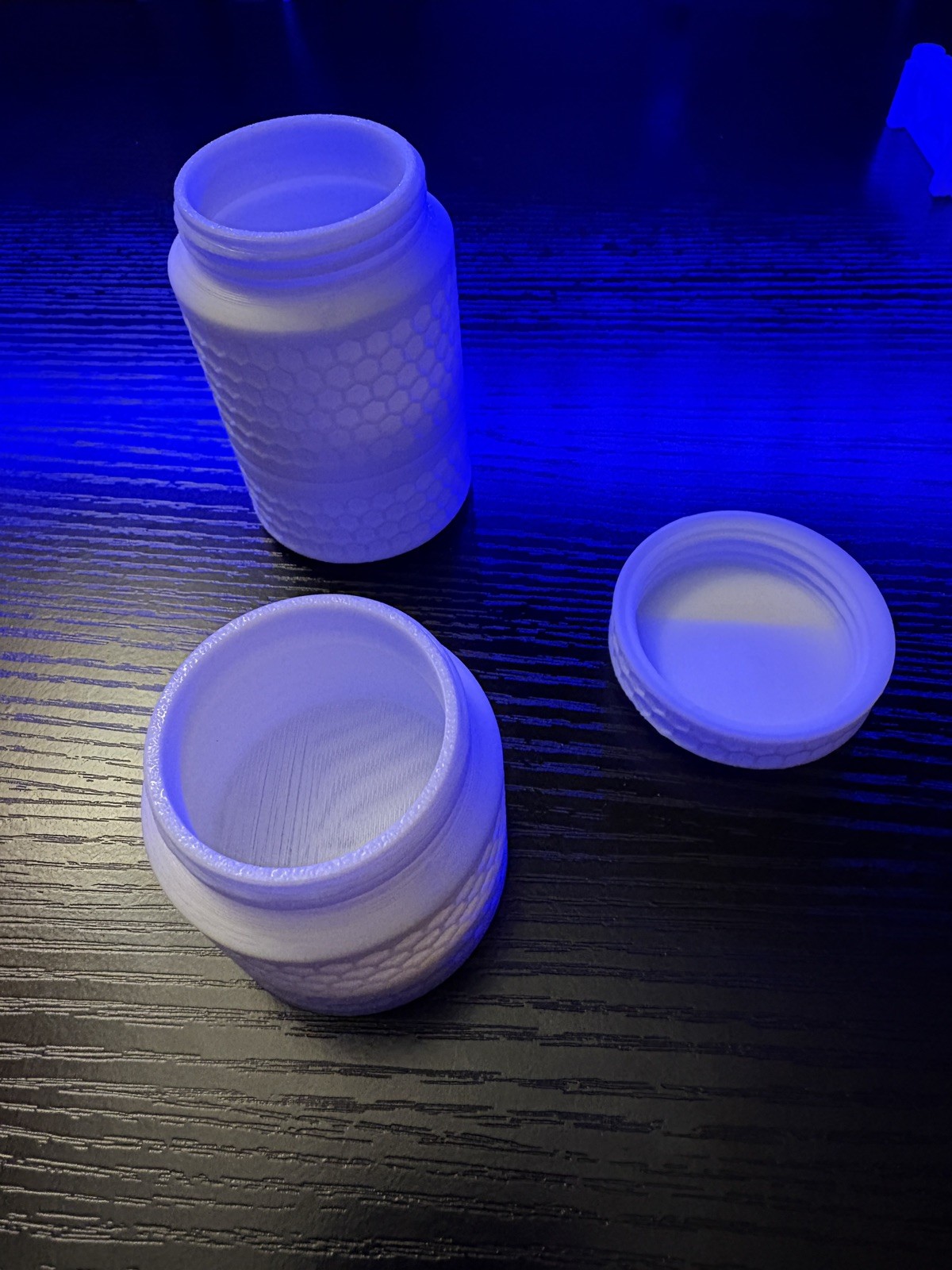 7 pc white 3-D printed PLA Every Day Carry samples, utilities and supplement kit