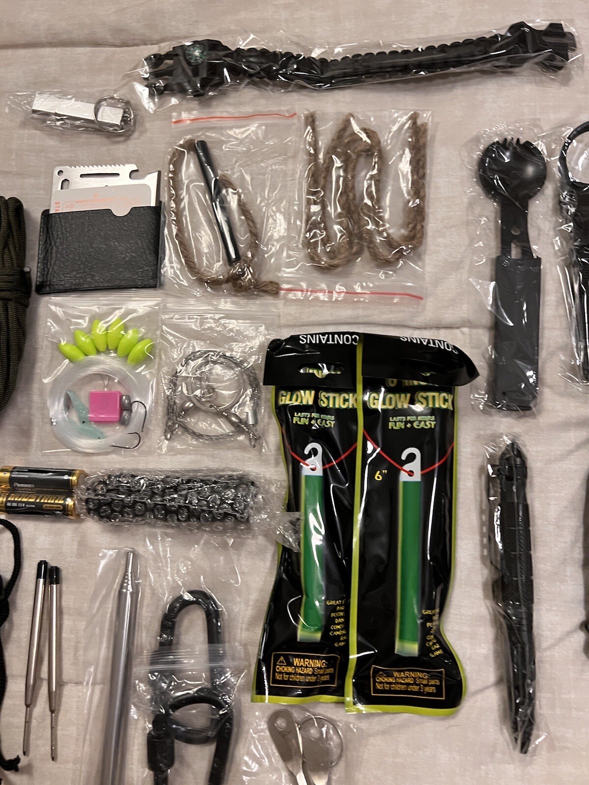 Emergency Survival Kit,Outdoor Gear Tool t & Folding Knife FIRST AIF KIT 73 PCS