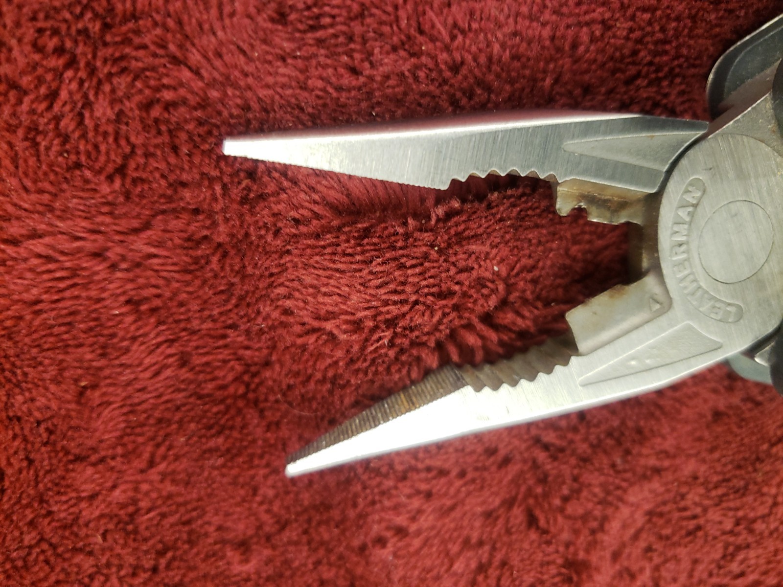 🔪 Leatherman Core Multi Tool