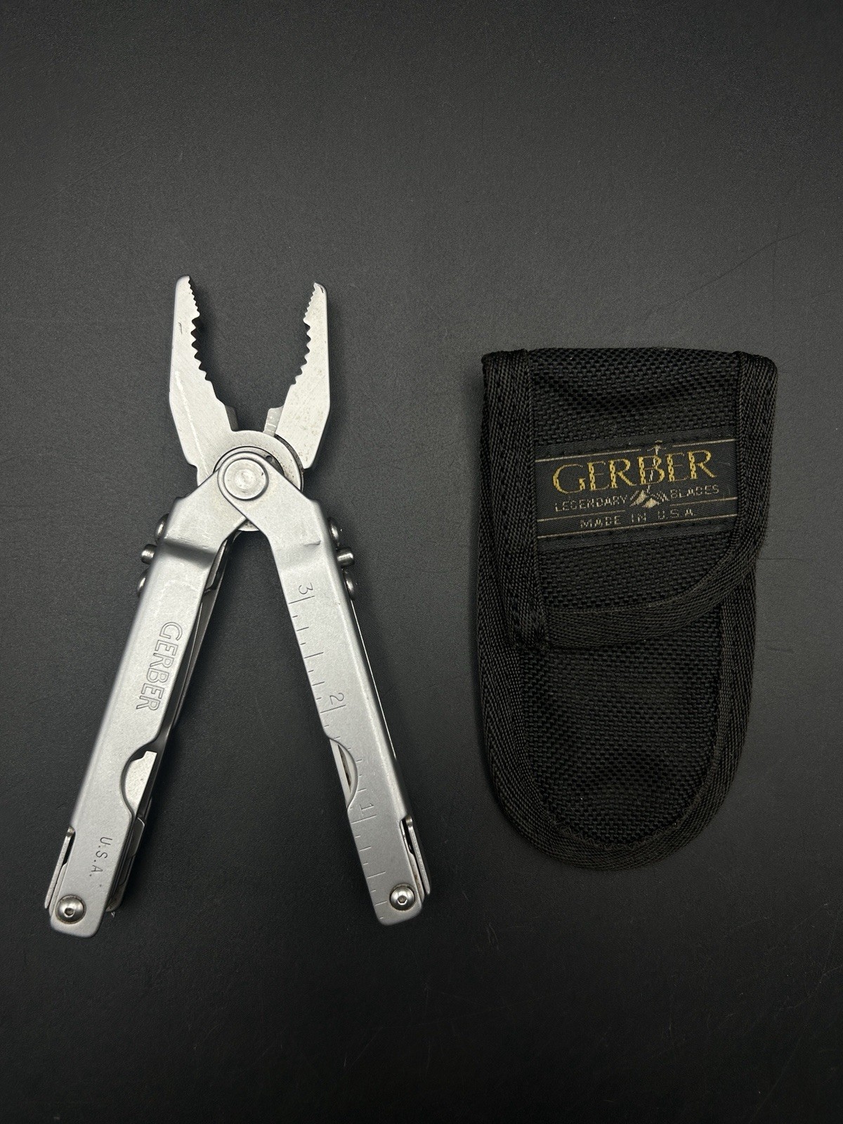 Gerber Multi Plier Multi Tool Early Mr. Pinchy Model Excellent Condition MP600