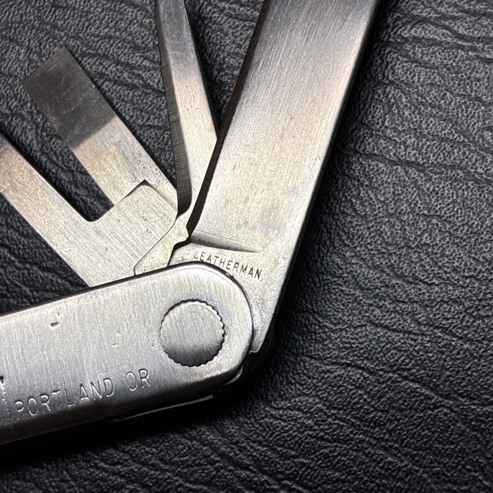 LEATHERMAN USA 1st RunUS PAT 4238862 POCKET SURVIVAL TOOL Multitool Portland OR