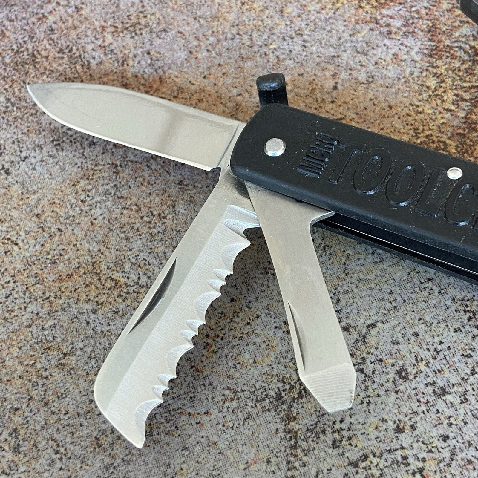 SOG Micro Tool Clip Multi Tool Knife Black Seki Japan Original Vintage 1990s