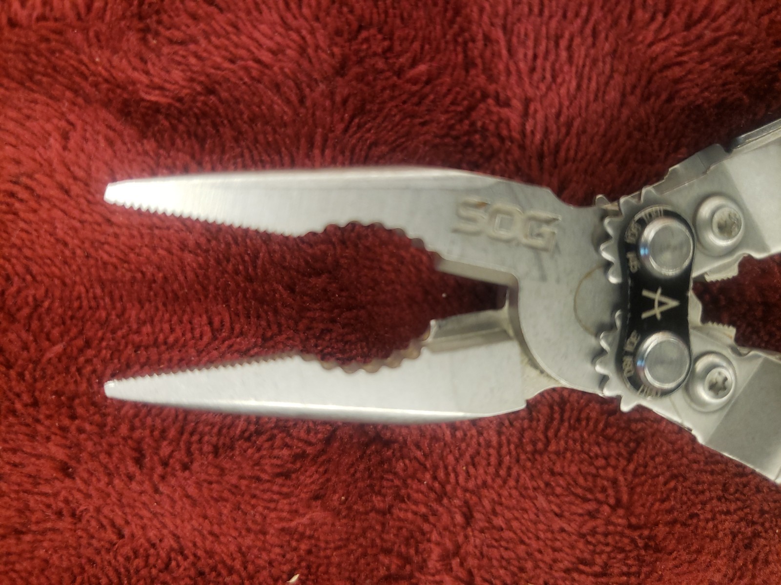 SOG PowerPint Multi-Tool Pocket Knife Folding Pliers