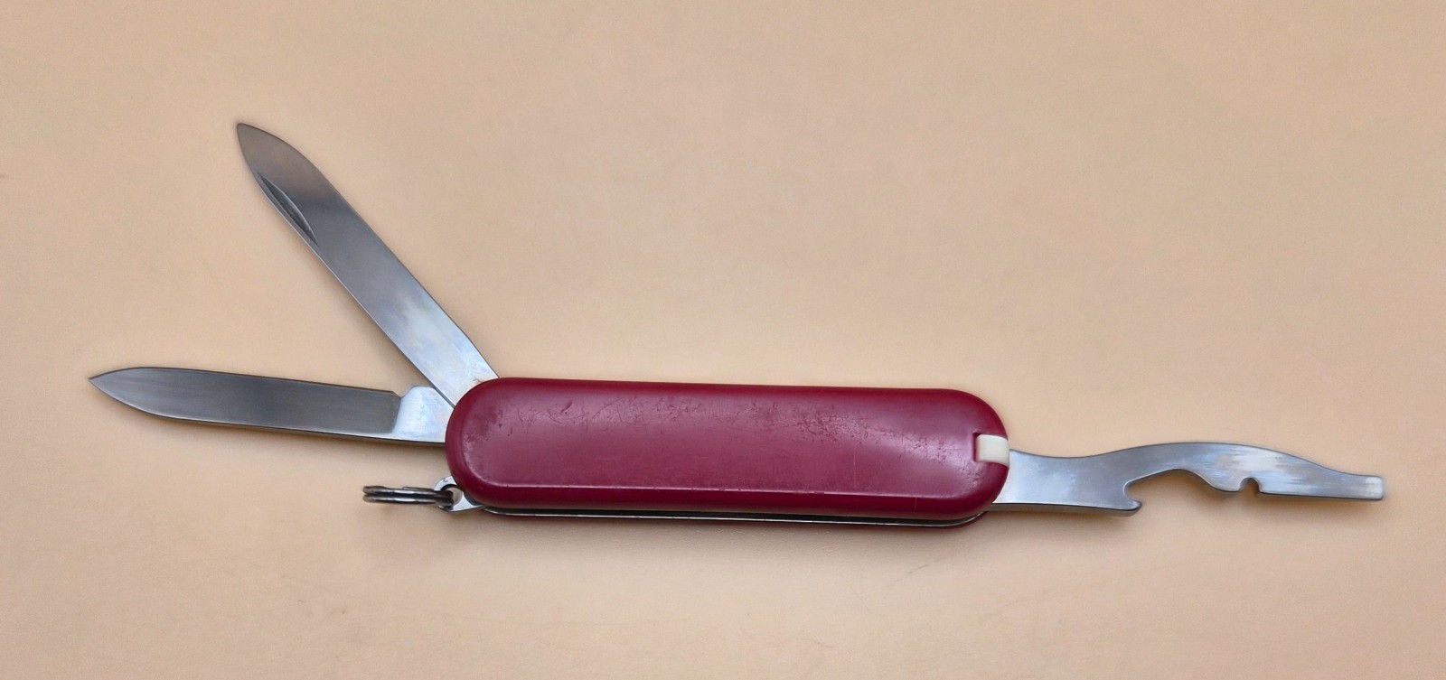 RARE Victorinox ROVER Swiss Army Knife – Good Condition