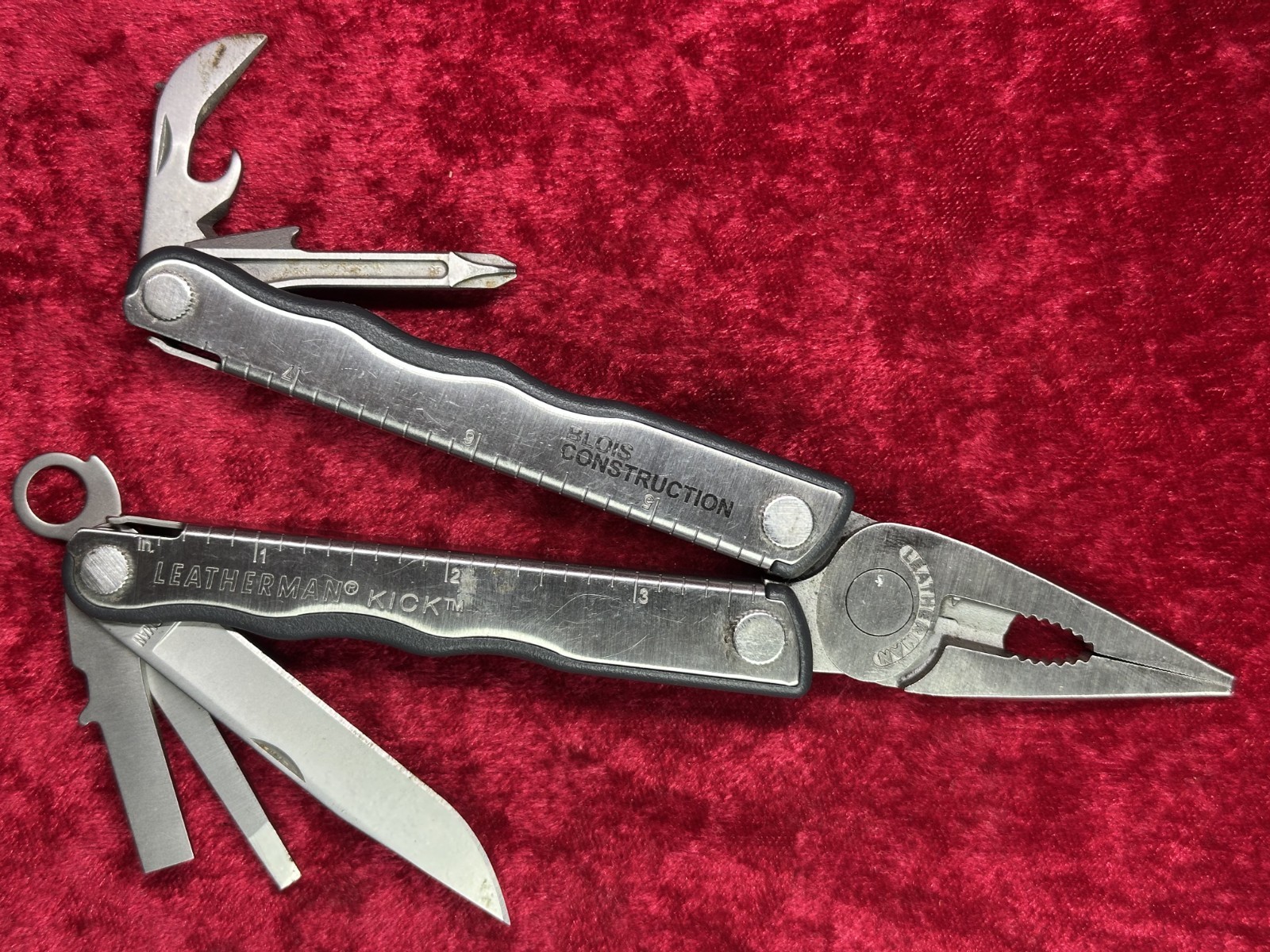 Leatherman Kick Stainless Steel 8 Tool Multi-Tool Retired Random Pick Used (360)