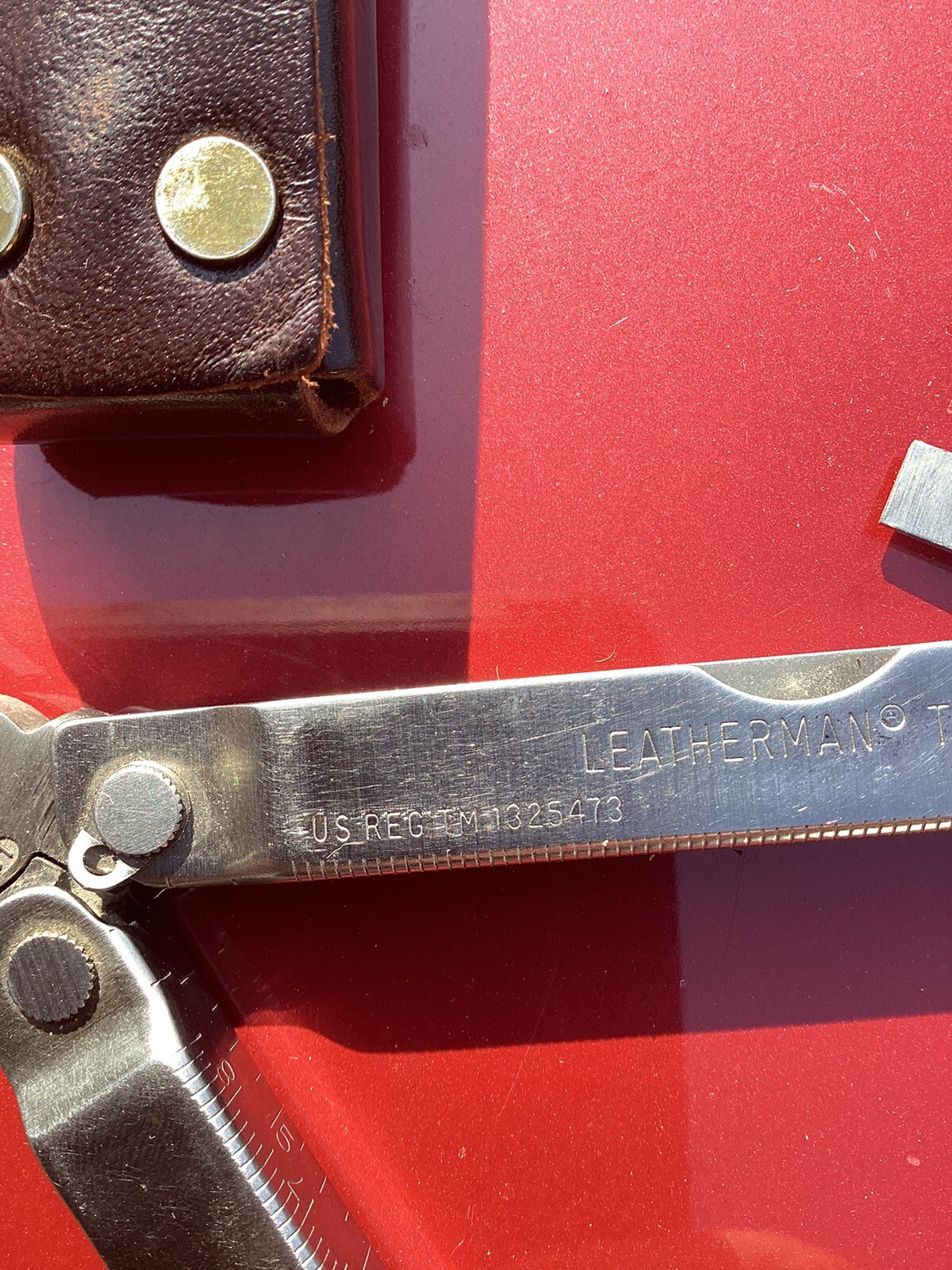 Vintage Original Leatherman TM 1325473 Multi Tool With Leather Sheath
