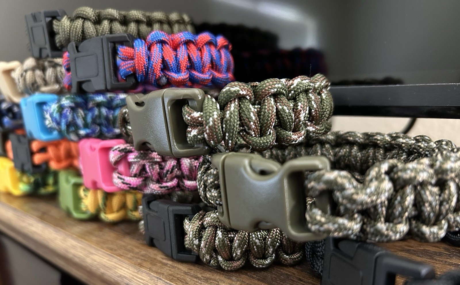 BLOWOUT (6 Pack) 550 Tactical EDC Cobra Paracord Survival Bracelets 8” W Buckle