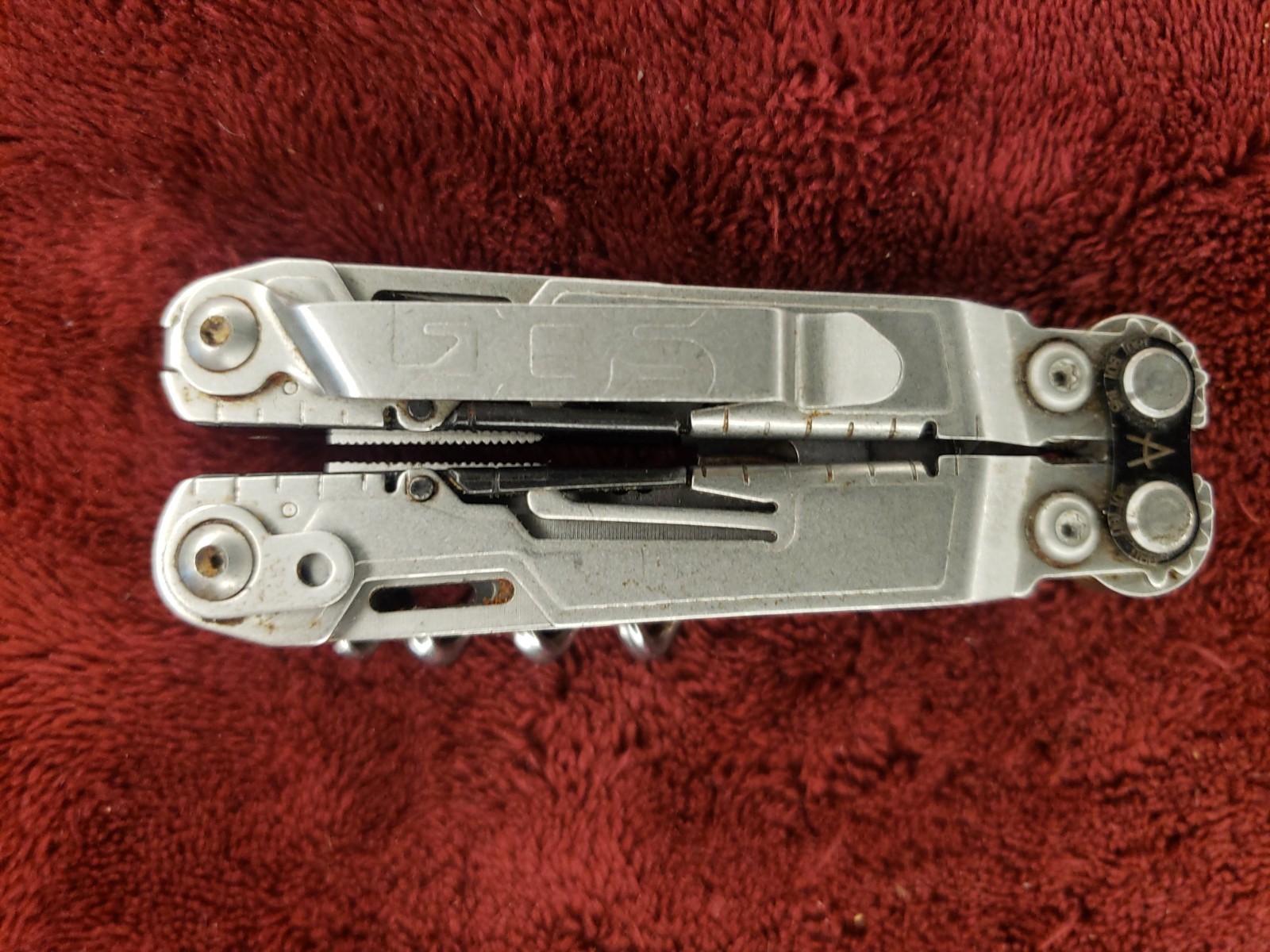 SOG PL1001-CP Stonewash PowerLitre Multi-Tool w/17 Tools corkscrew