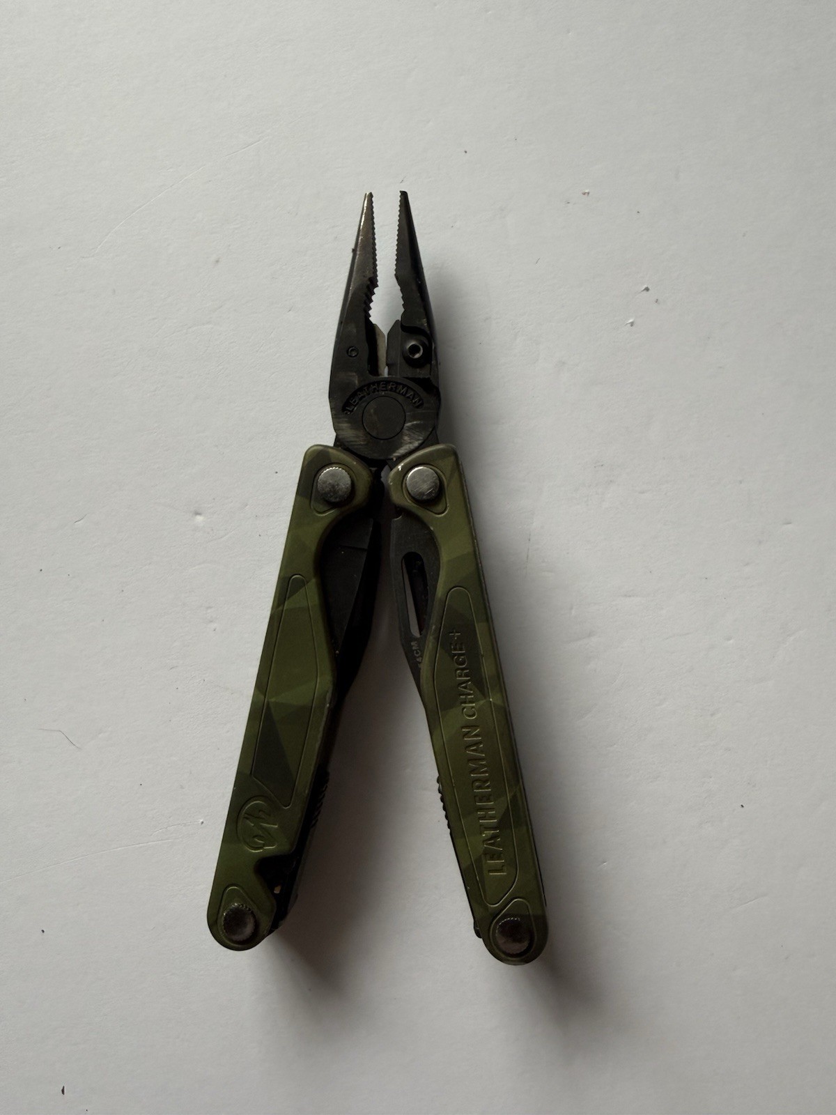 Leatherman Charge+ Plus Multi-Tool! FOREST CAMO! RARE!