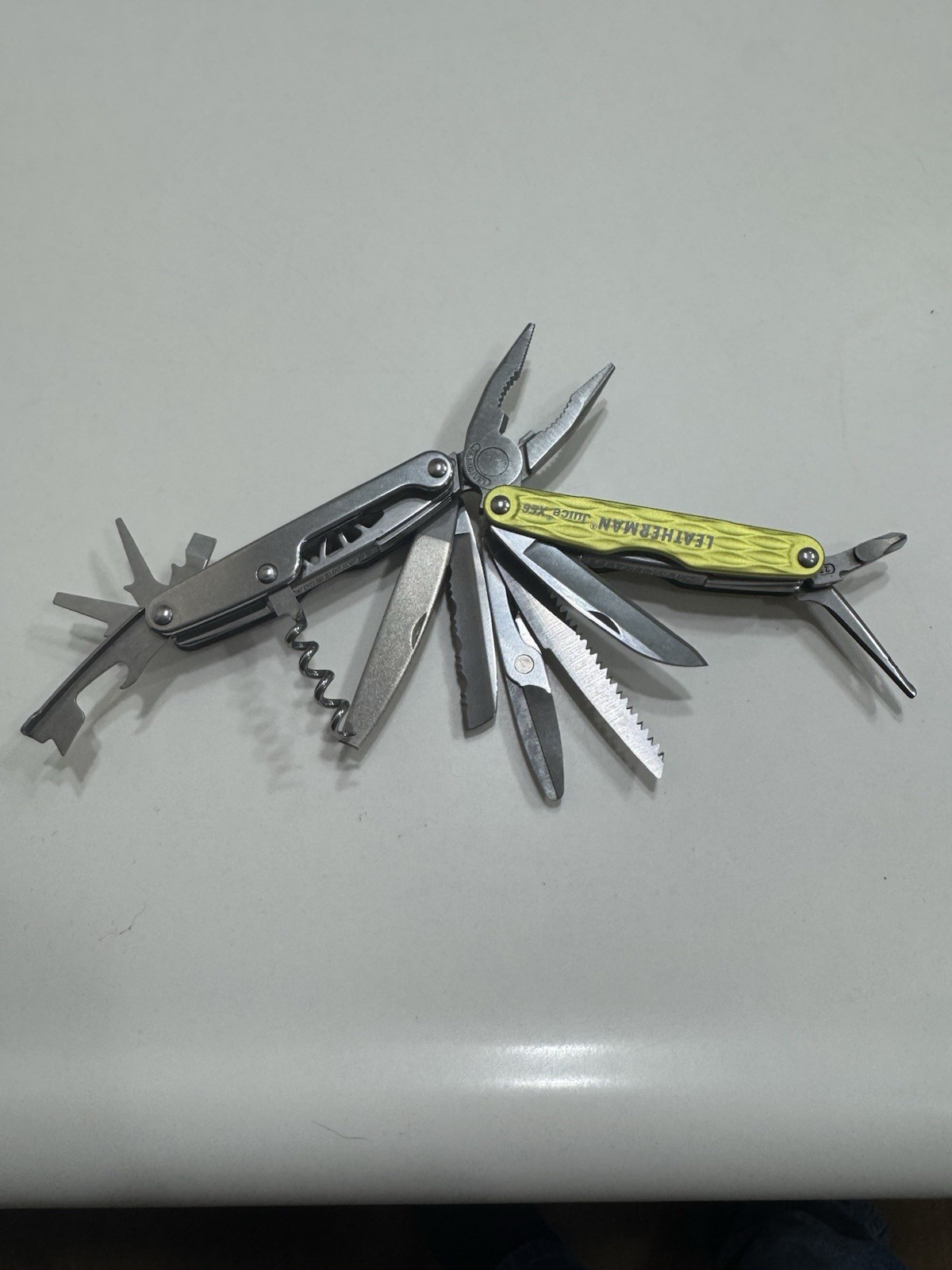 Leatherman Juice XE6 Multi-Tool Moss Green