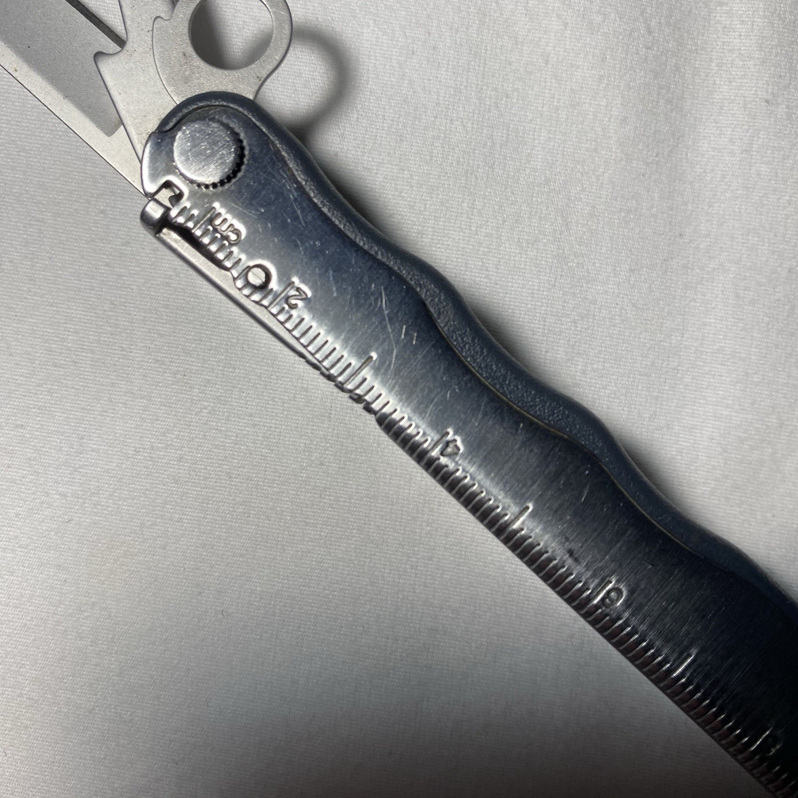 Leatherman Fuse Stainless Steel Folding Multi-Tool, Utility, Chips/Cracks