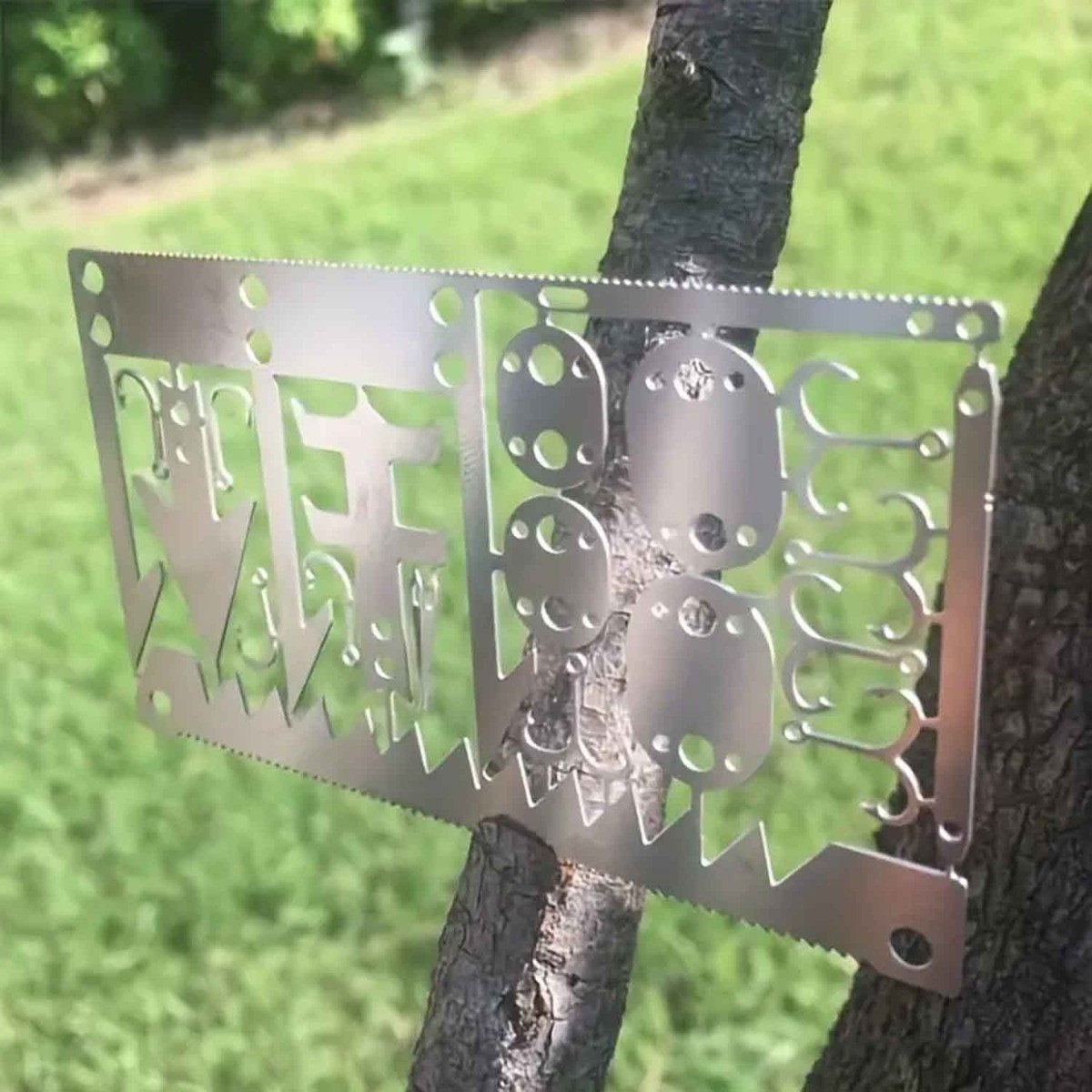 22-in-1 Stainless Steel Multifunctional Tool Card