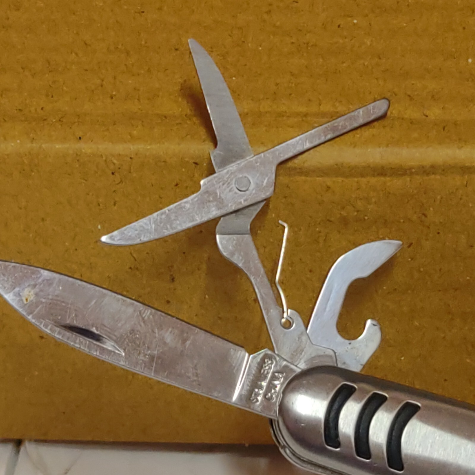7 in 1 Multi-function Knife 1PC Tool Knife High Quality Hardness Outdoor Camping