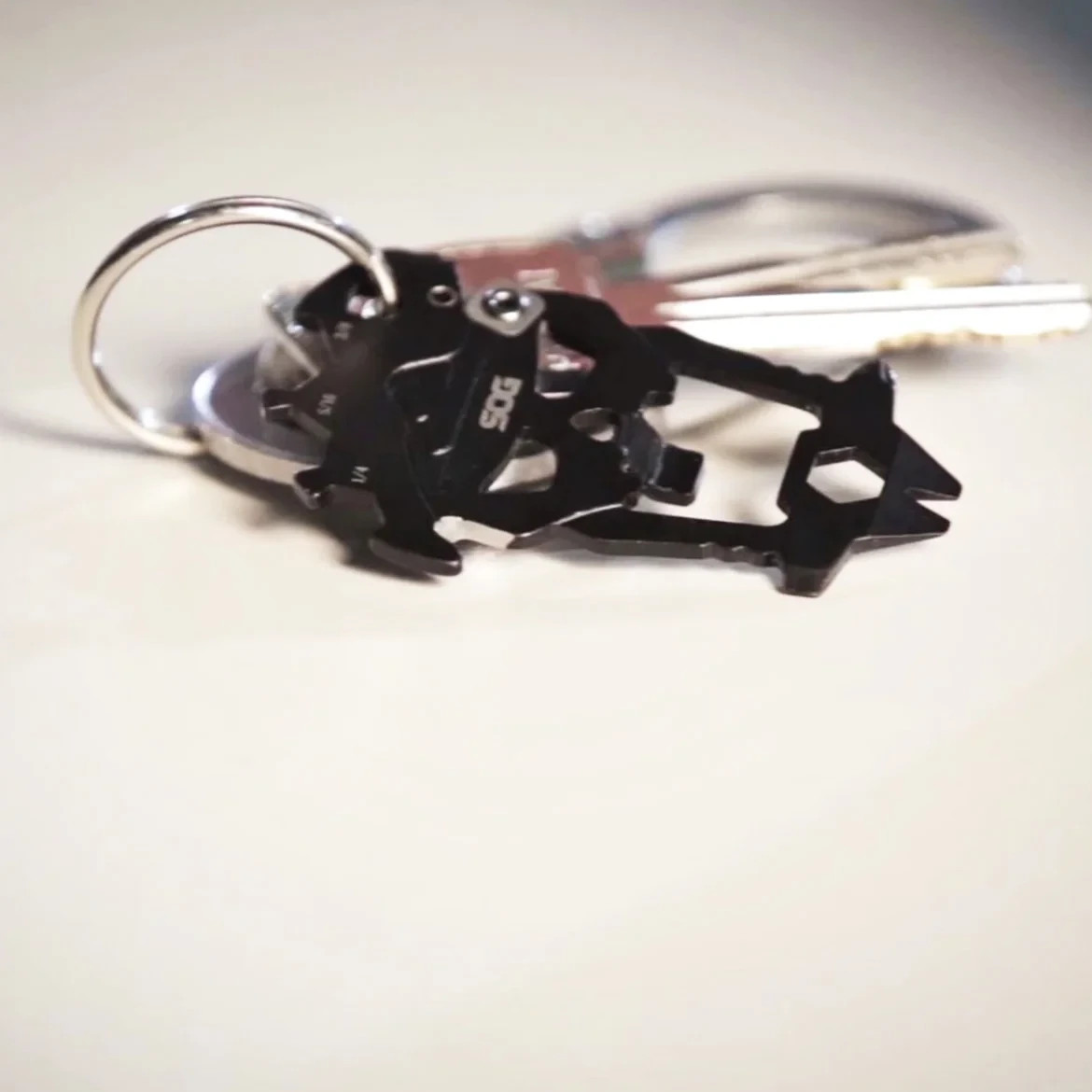 SOG Flat Tool Line Cutter/Bottle Opener/ Flathead Screwdriver – NEW OPEN STOCK