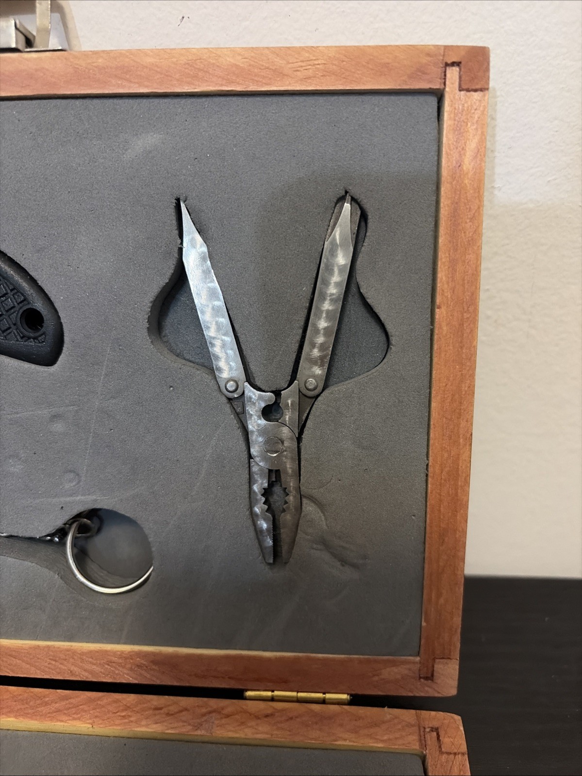 Sheffield Stainless Steel Multi Tool Knife Set in Wood Case 6 Piece Gift Set