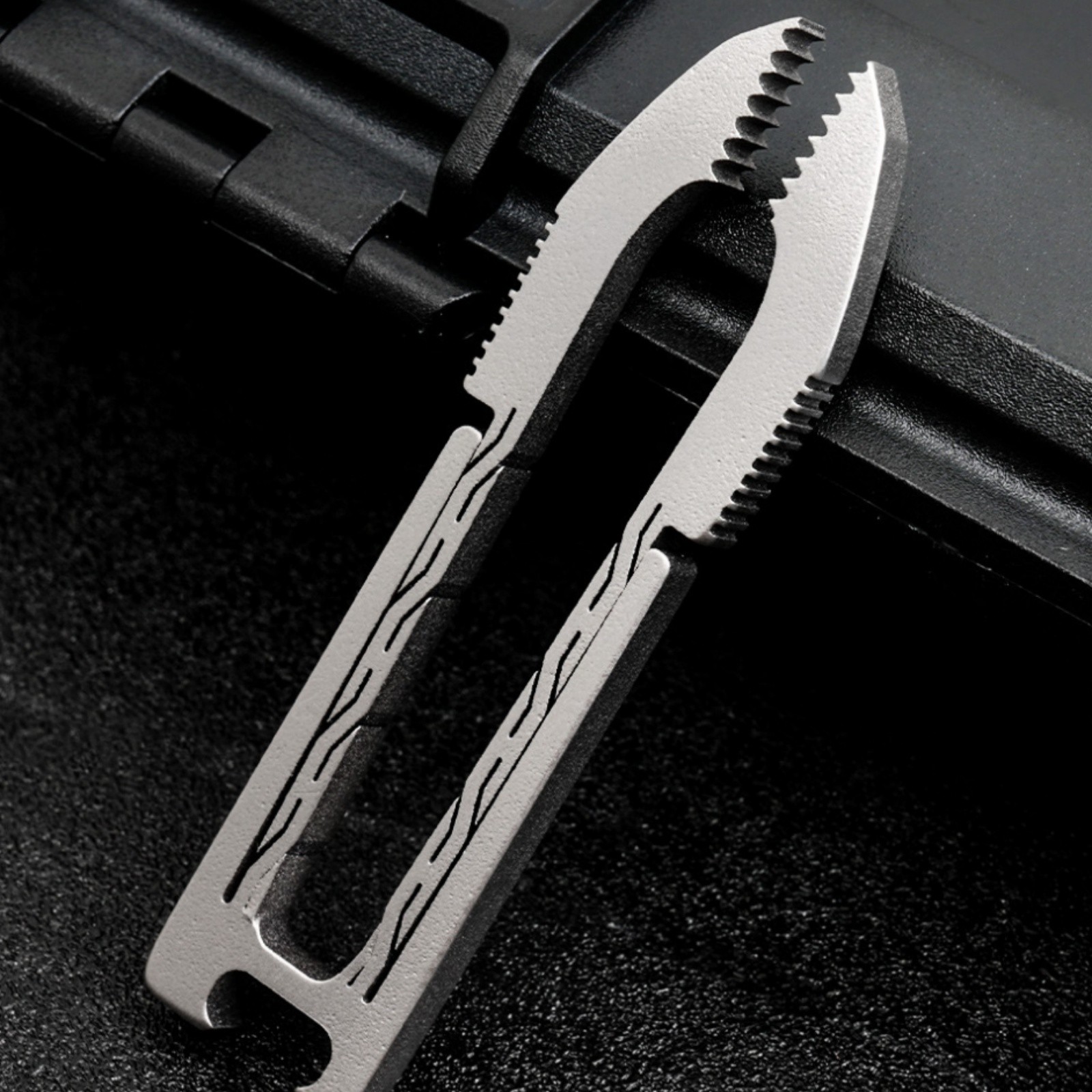 Titanium Alloy EDC Snap Tweezers Flat Head Clip Keychain Outdoor Pocket Tool