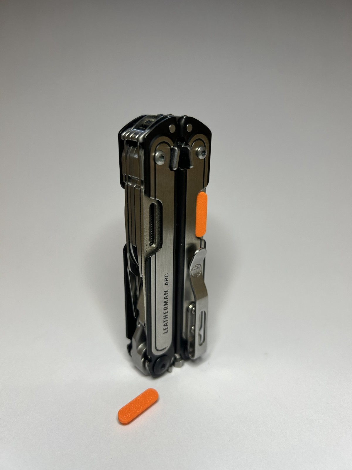 Leatherman Arc Upgrade Accessory – Thumb Studs