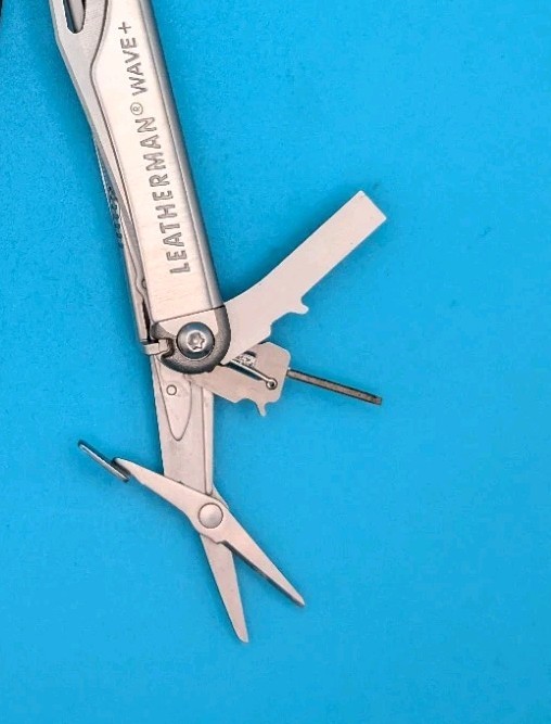 Leatherman Wave Plus + Multi-Tool! FAST SHIPPING! WITH SHEATH! * 2021 ORE & ASH*