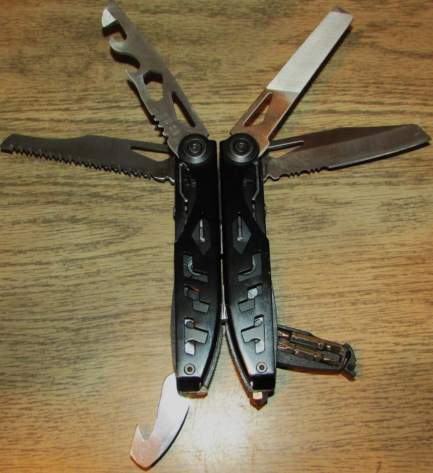 BOKER PLUS SPECIALIST BLACK MULTI-TOOL PLIERS & NYLON SHEATH, USED – VG