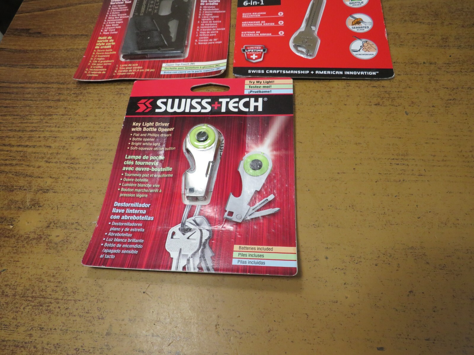 swiss tech 6 in 1 Key Light Driver Survival Credit Card