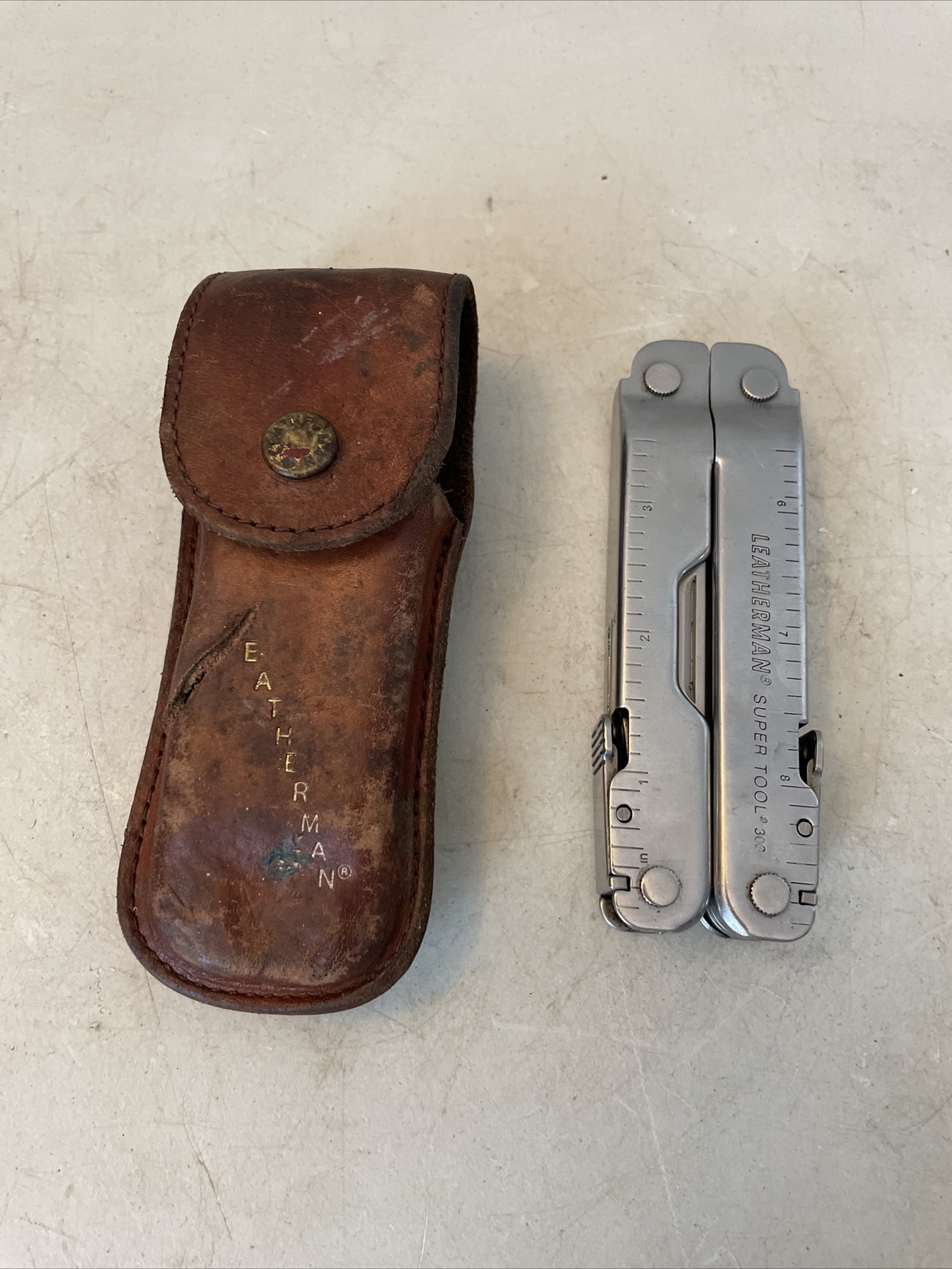 Leatherman Supertool 300 Leather Sheath