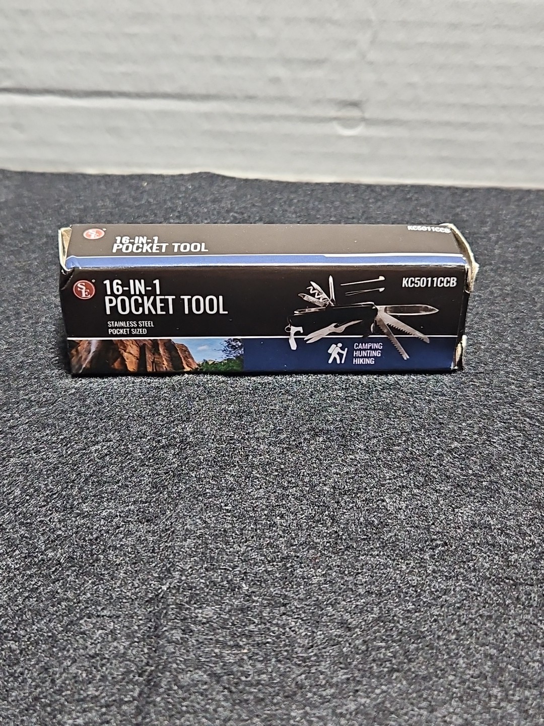 SE 16-in-1 Stainless Steel Pocket Knife Tool for Camping
