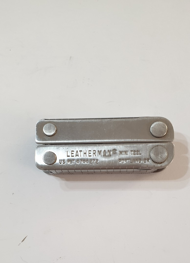🔥🔥🔥 Leatherman Mini Rare Retired Multi Tool Keychain Fold to Full Size