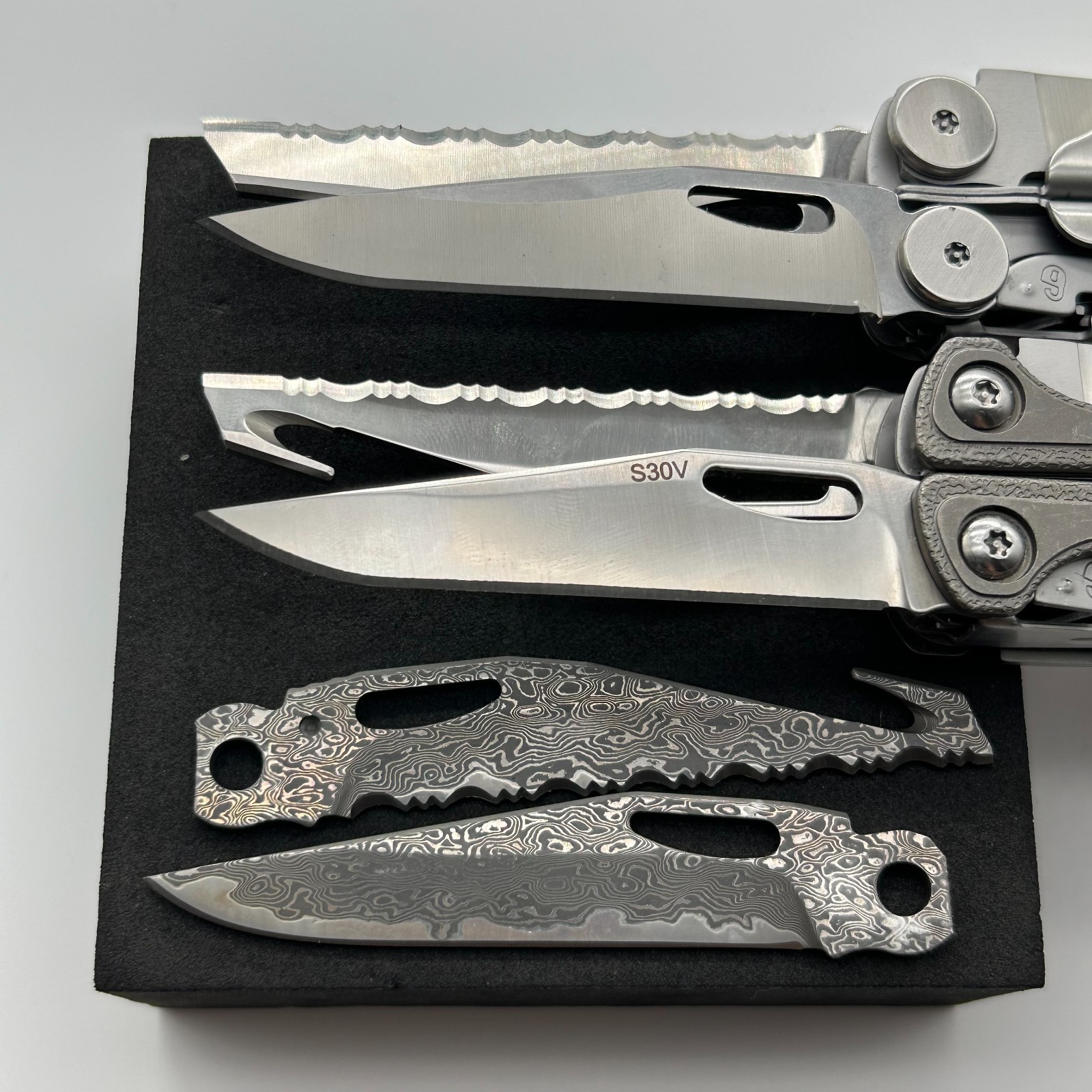 [USA STOCK] VG10 Damascus Upgrade Blade for Charge TTI Wave – 60 HRC EDC