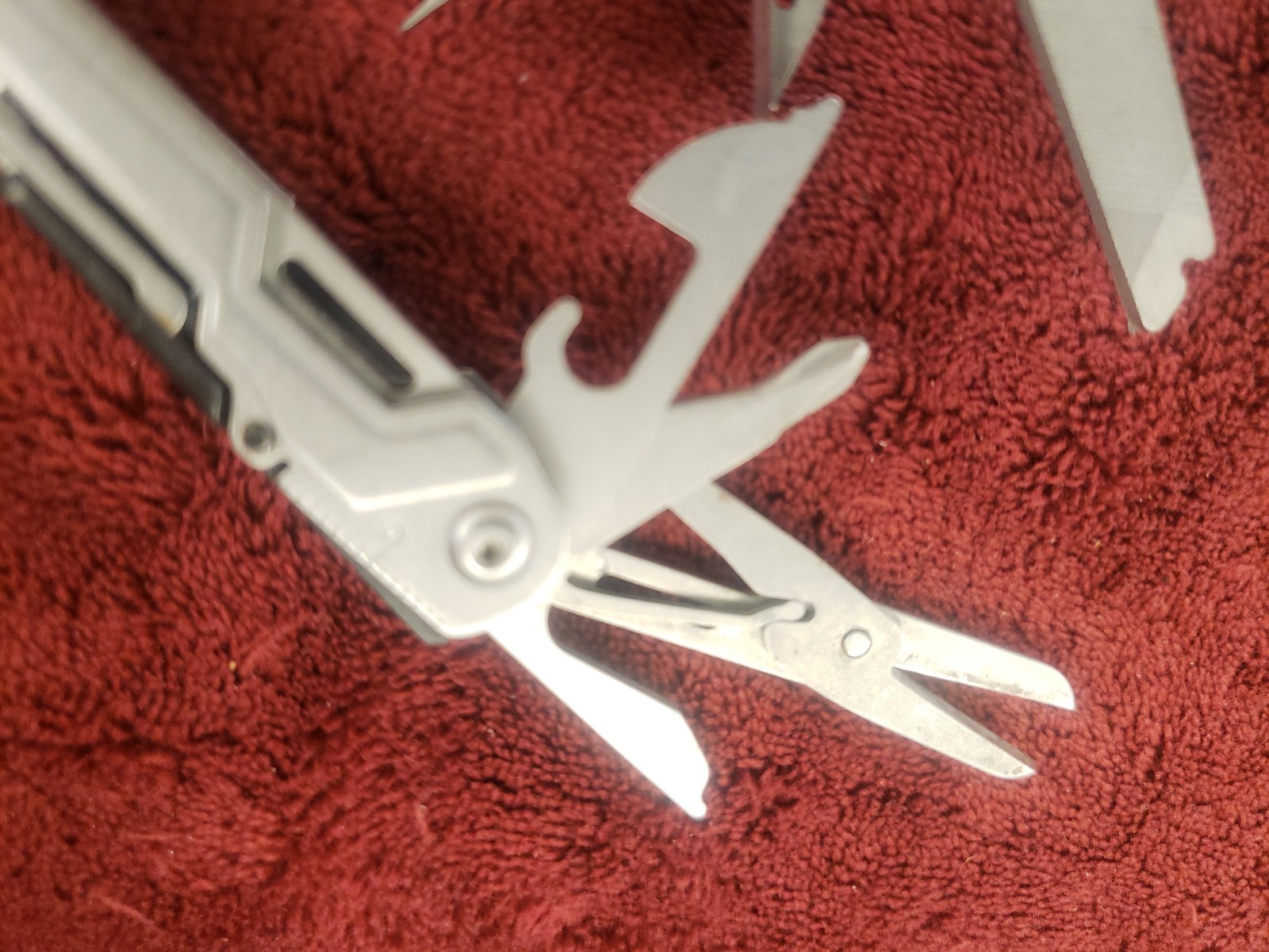 SOG PowerPint Multi-Tool Pocket Knife Folding Pliers