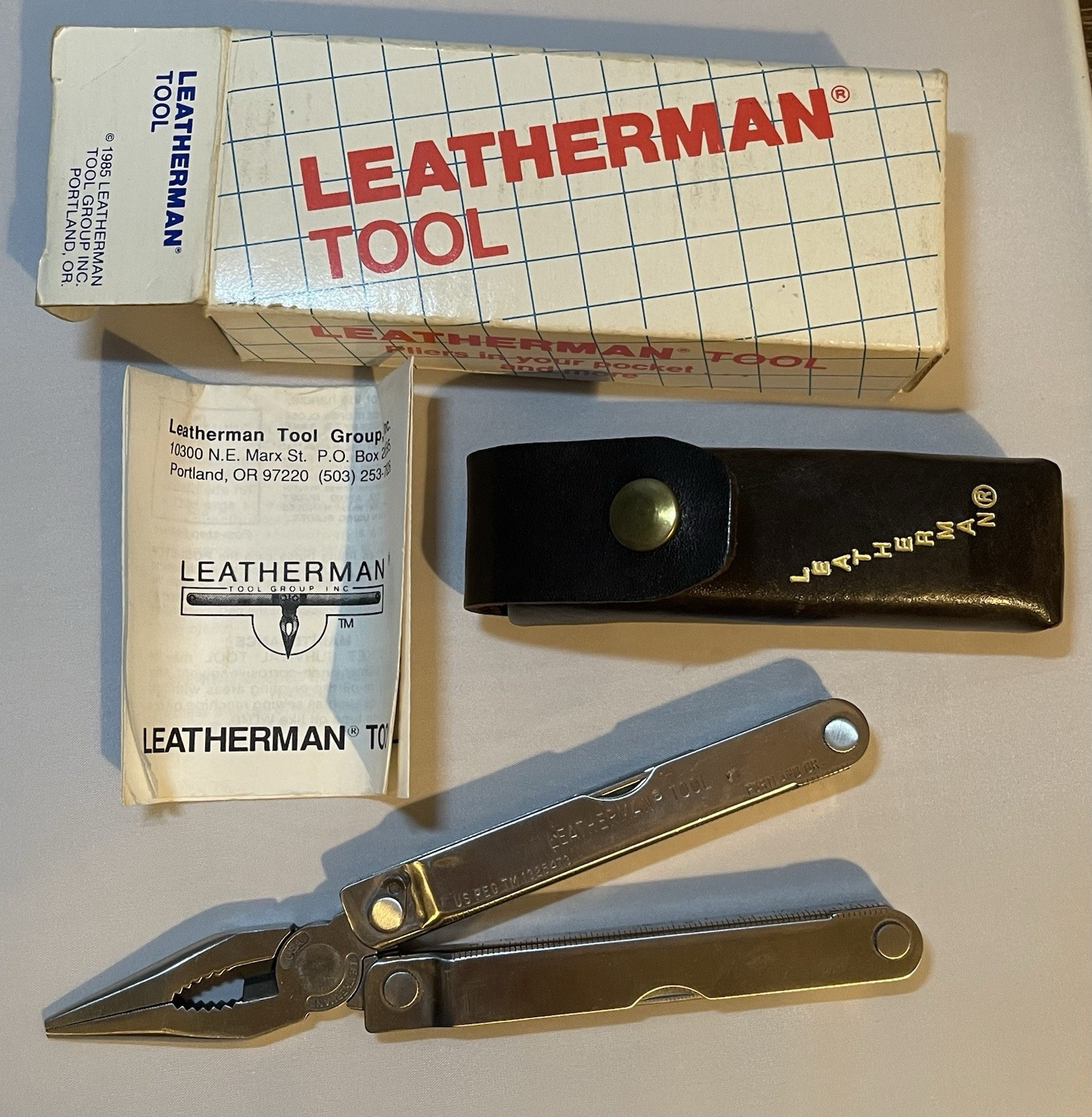 LM14 Leatherman Tool NIB Stainless With Leather Sheath