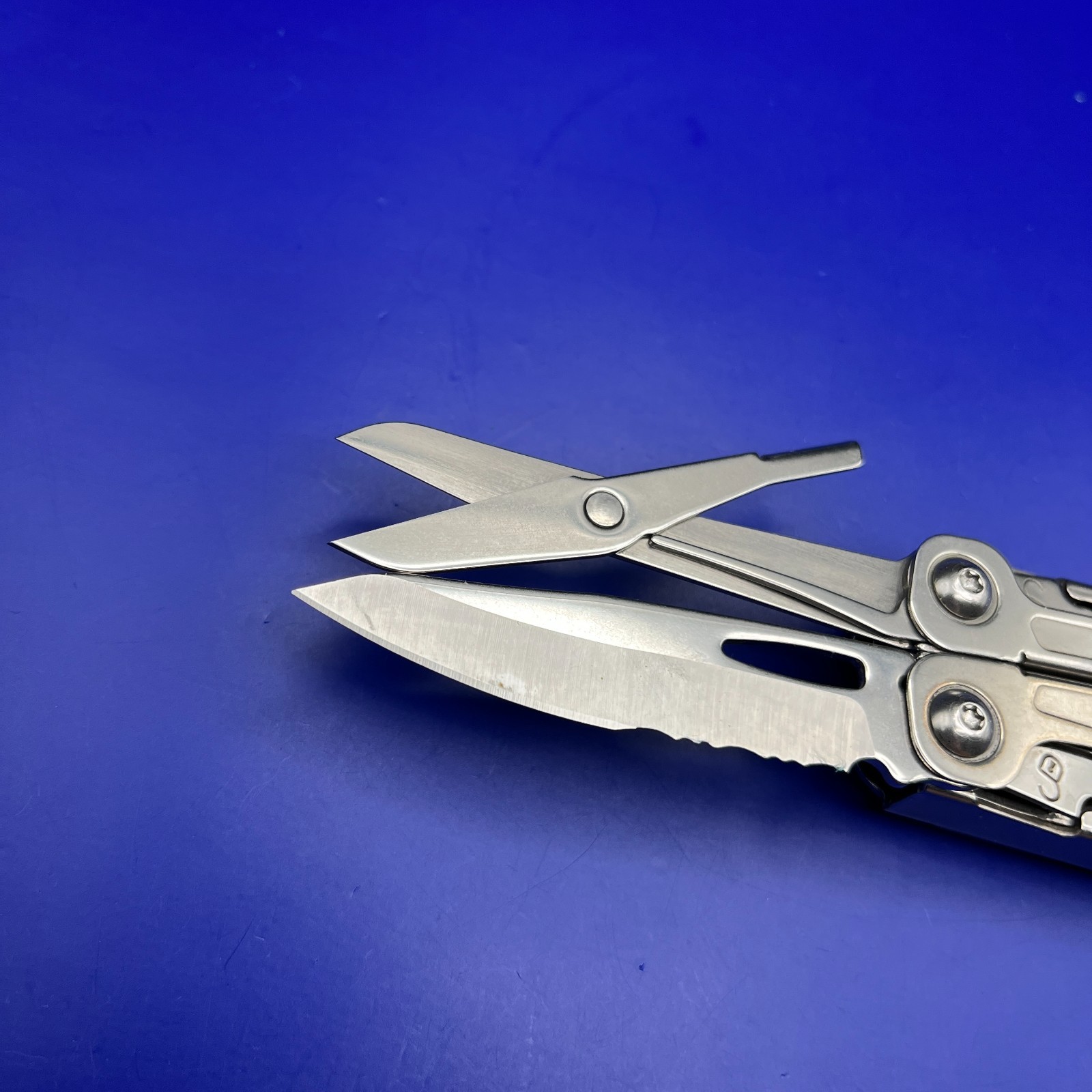 Leatherman Stainless Steel Wingman Multi Tool Scissors Knife Plier