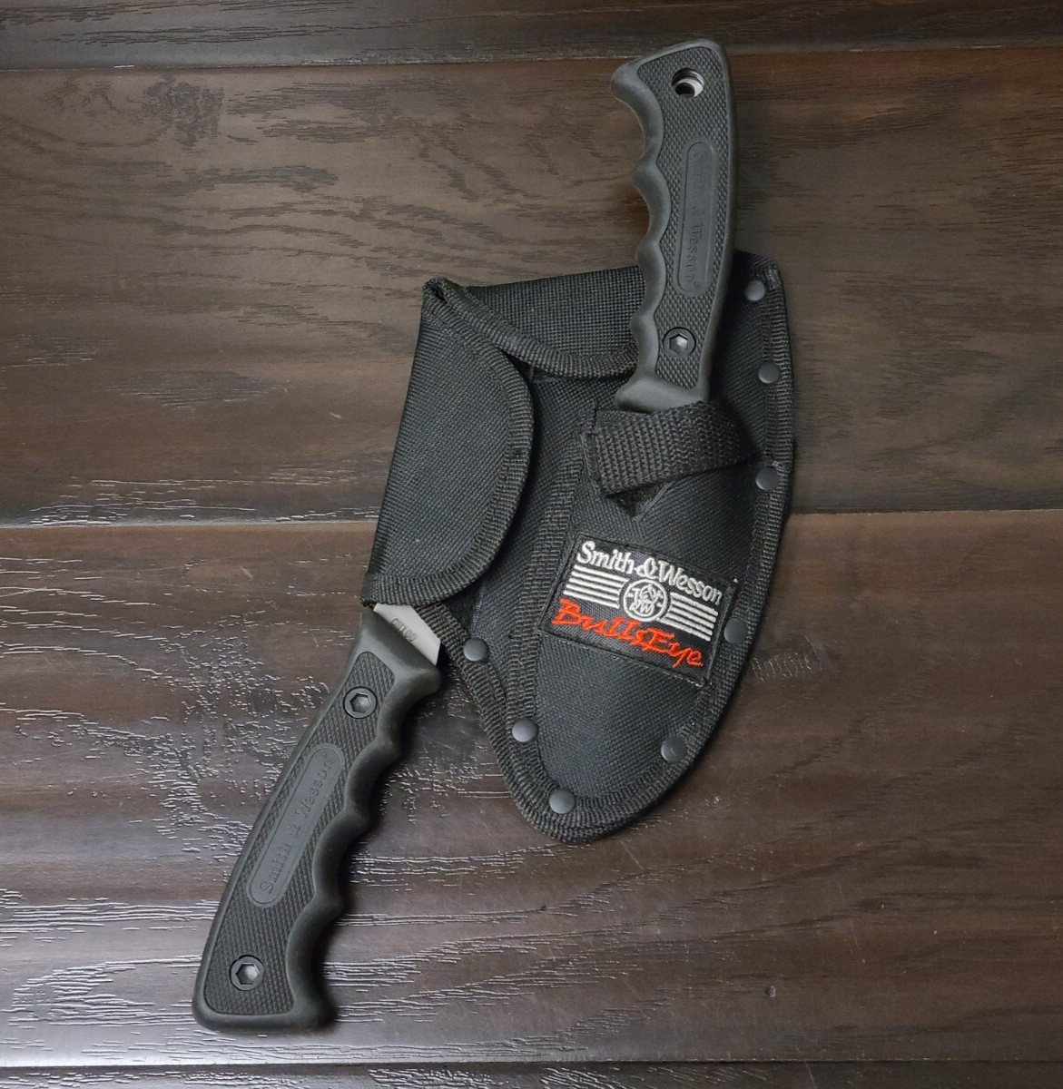 Smith & Wesson BullsEye Hatchet Gut-hook Hunting Knife Sheath Camp Hatchet