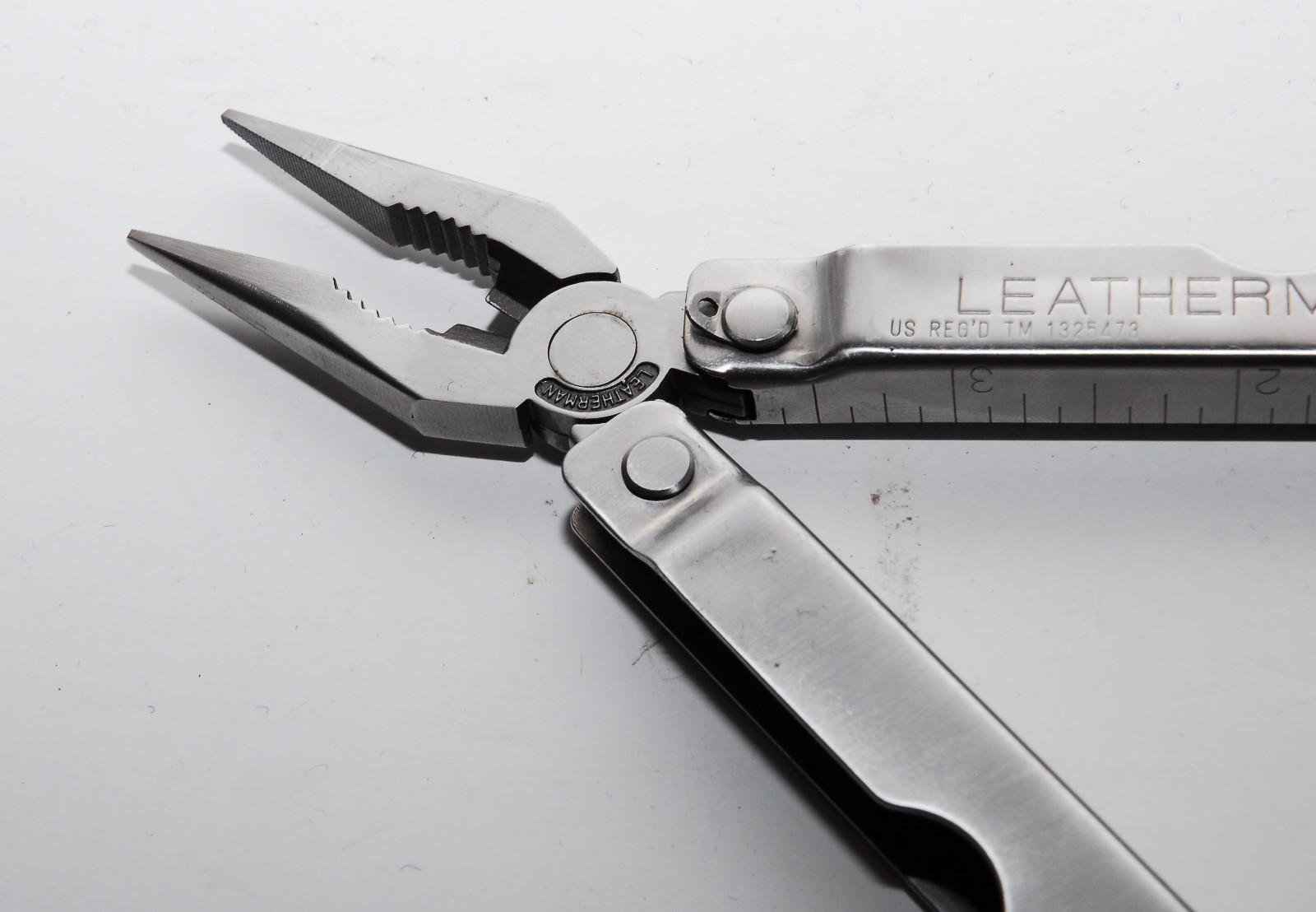 Genuine Leatherman Tool With Case Nice Pre-Owned USA