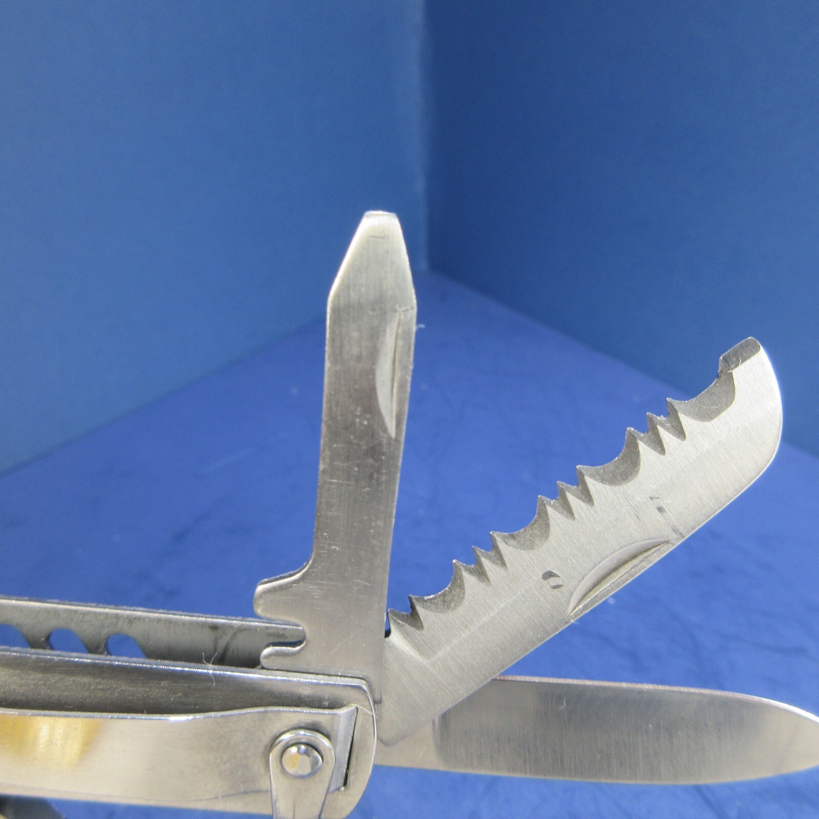 Multi-Tool All Stainless-Steel w/Pocket Clip & Nylon Belt Sheath EDC