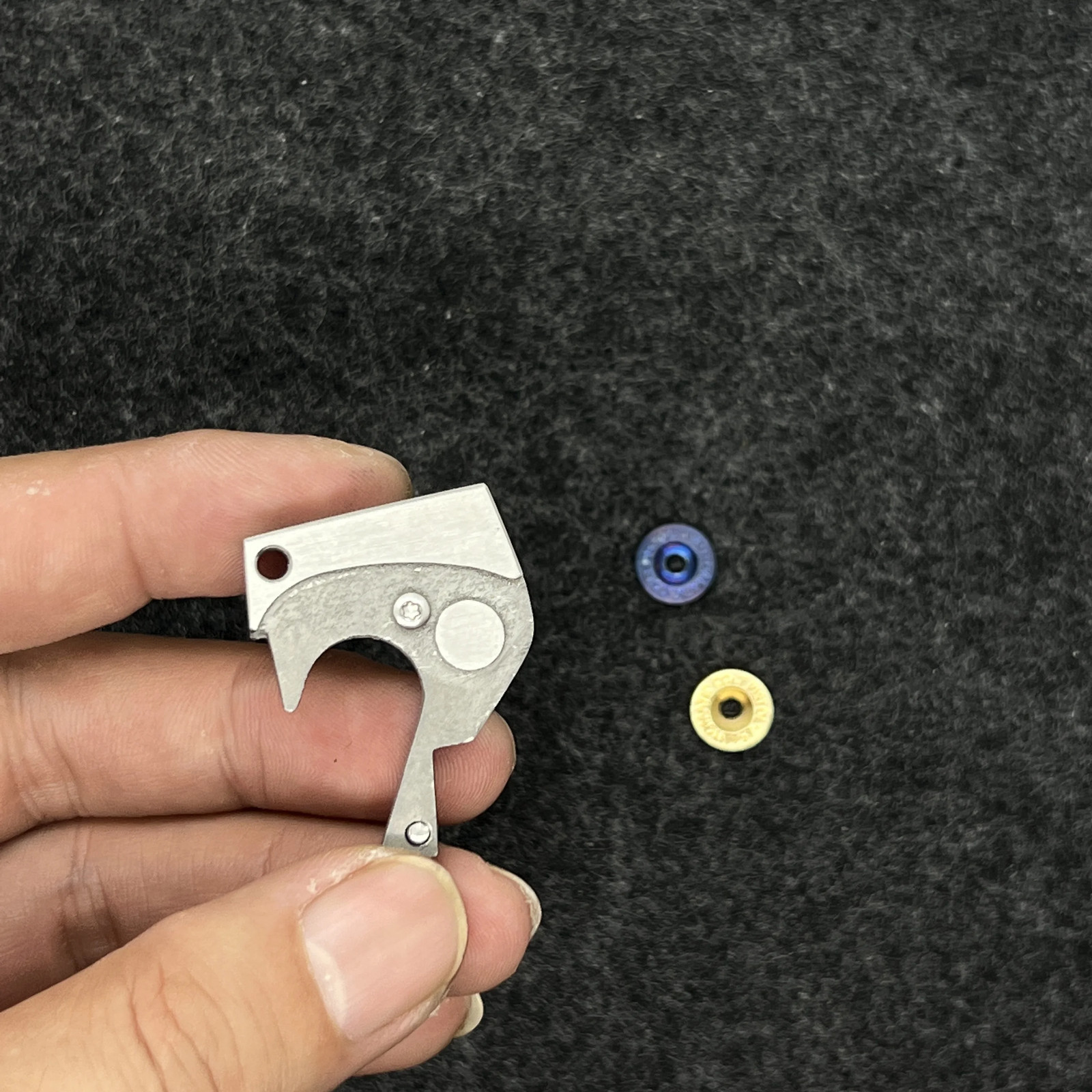Carabiner Extension with Hammer 4mm Bit Driver For Leatherman Skeletool MOD DIY