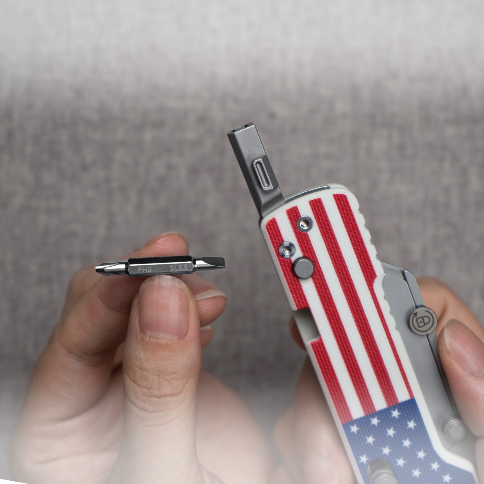 Olight U1 Pro Stars & Stripes Multitool Folding Utility Knife