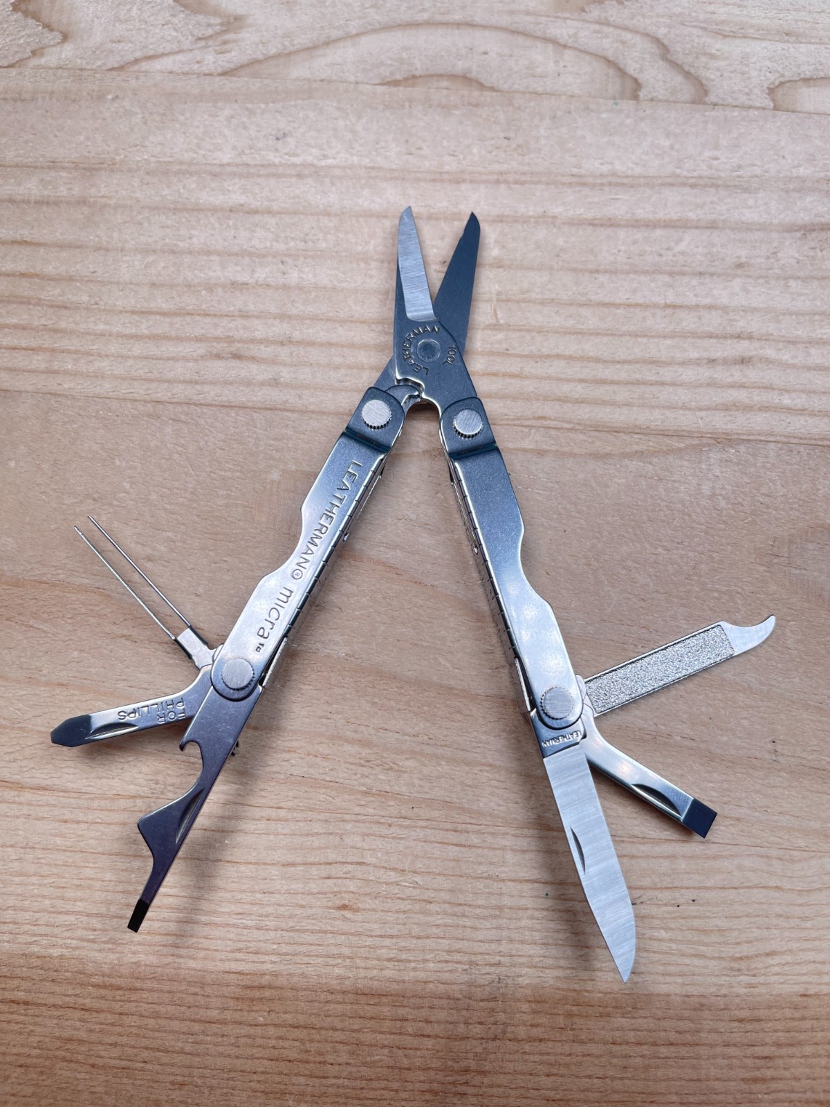 Leatherman Micra Stainless Steel Multi-tool Knife 03/06 Pat Pend. – Very Nice