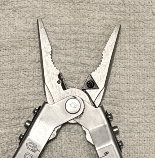 Gerber Multi-Plier 600 MP 600 ProScout Double Blade Carbide Multi Tool