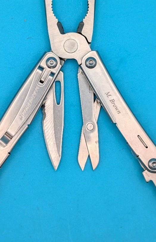 LEATHERMAN WINGMAN MULTI-TOOL! FAST SHIPPING! *M.BROWN*